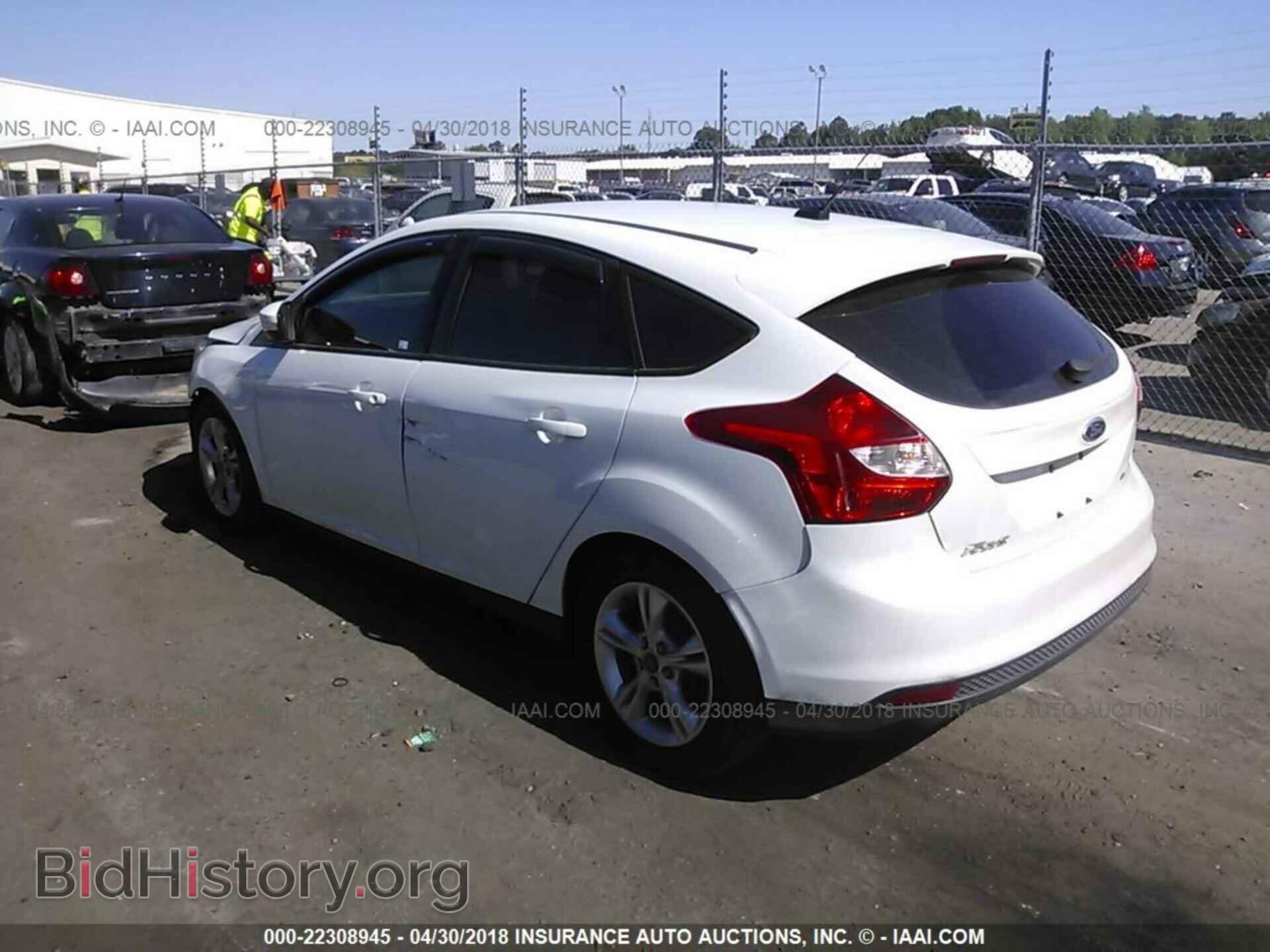 2014 Ford Focus - VIN: 1FADP3K27EL323874 - Фото 3