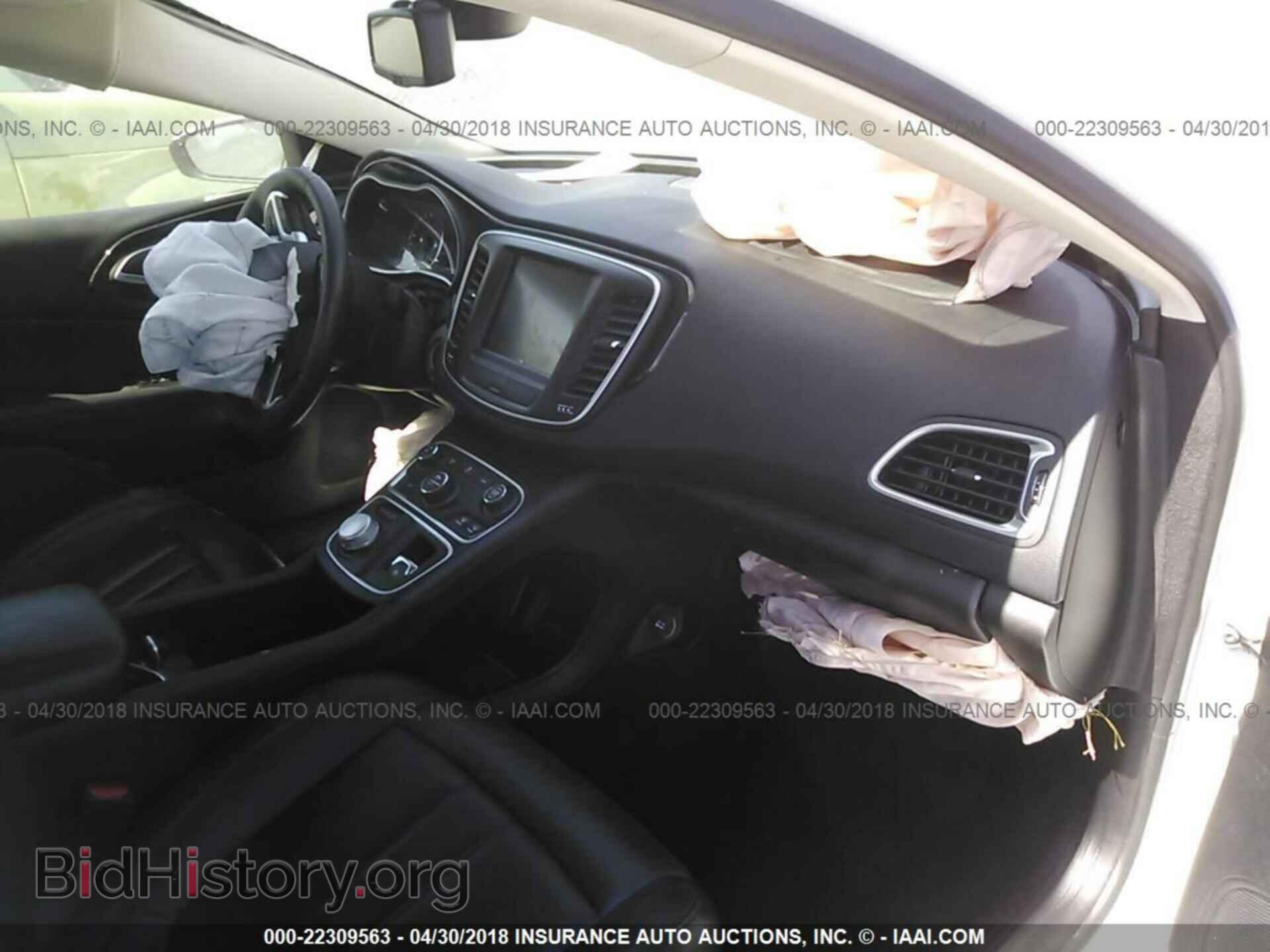 2015 Chrysler 200 - VIN: 1C3CCCCG3FN606200 - Фото 5