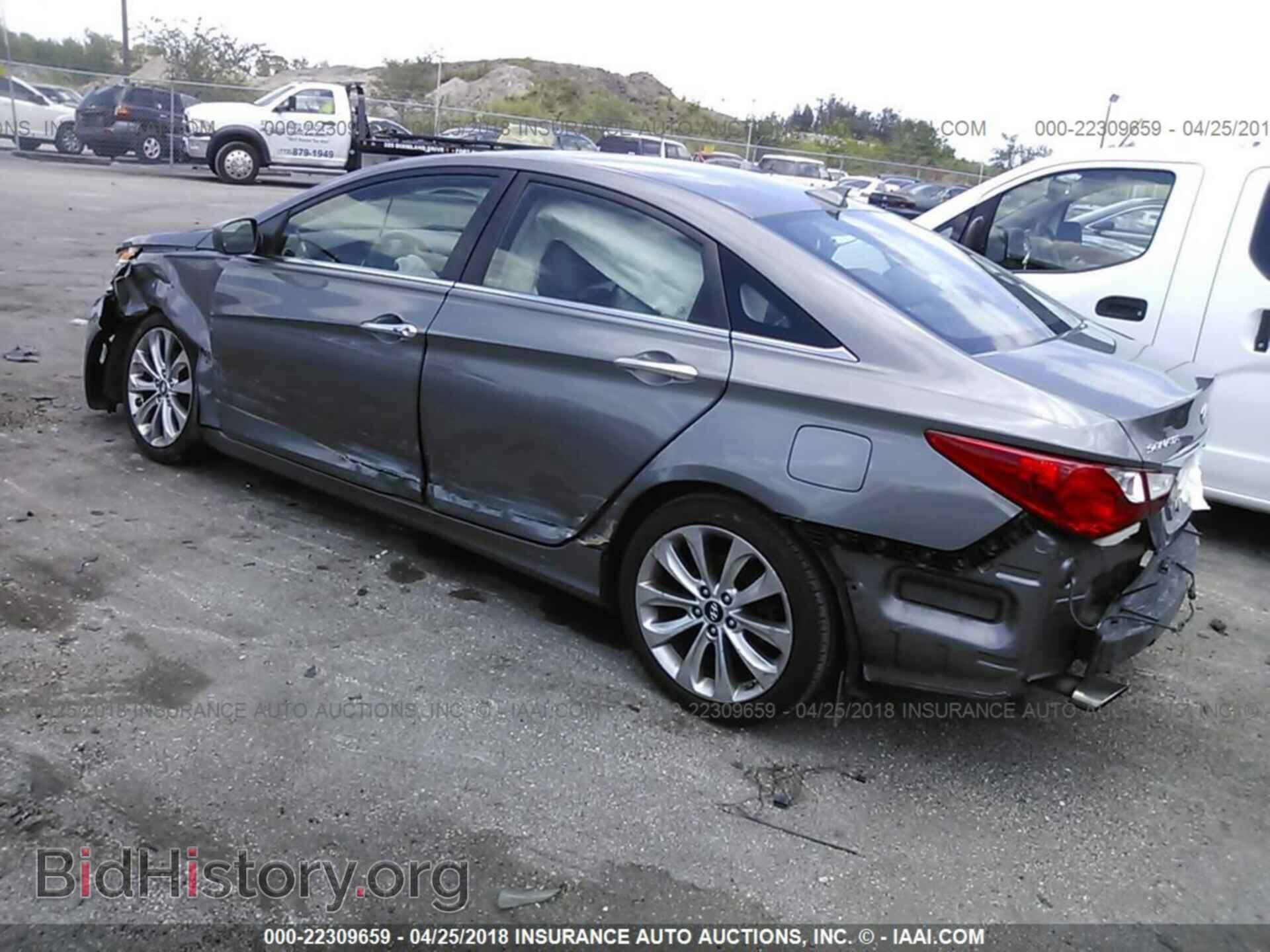 2012 Hyundai Sonata - VIN: 5NPEC4AB1CH415940 - Фото 3