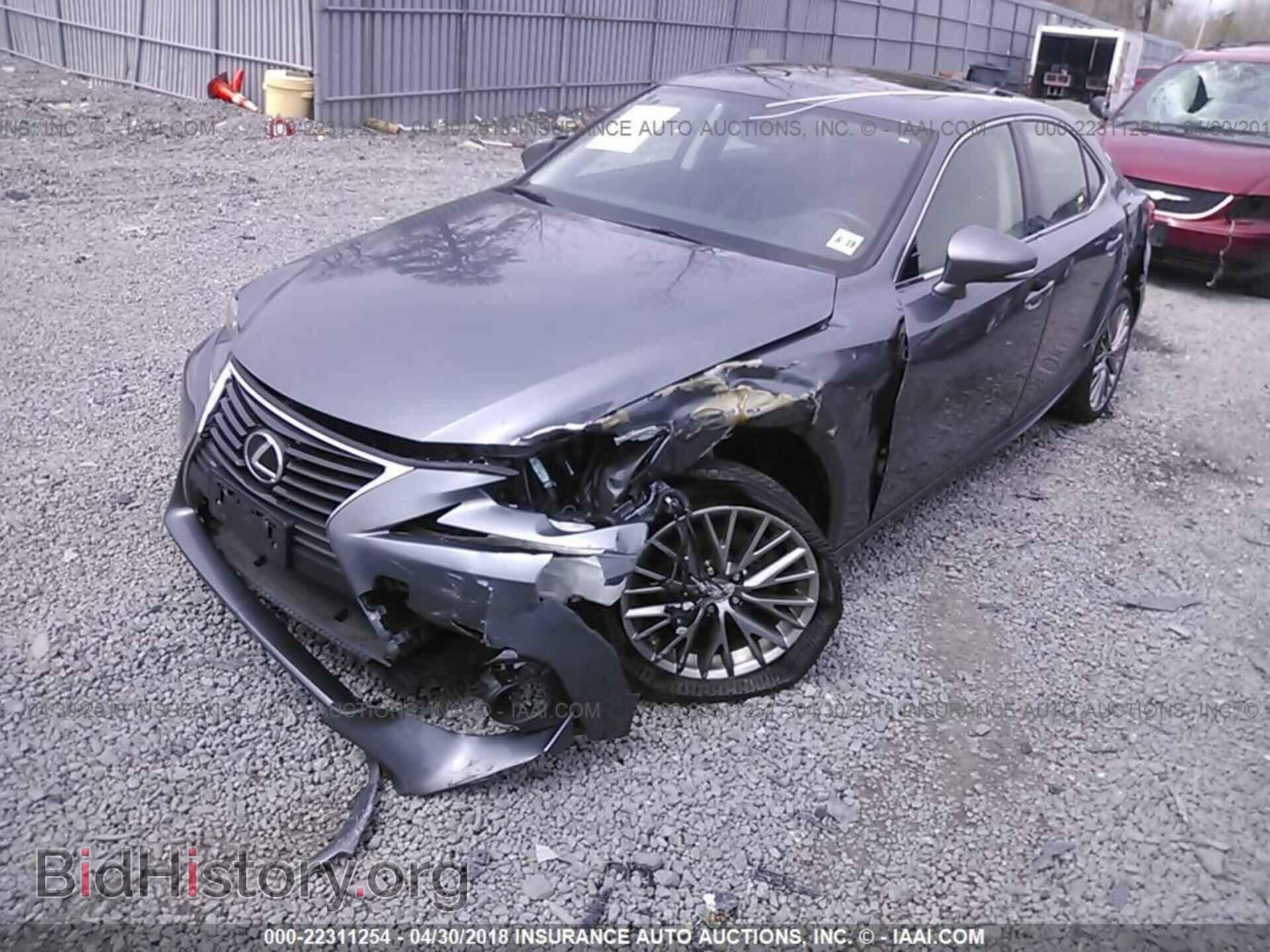 2014 Lexus Is - VIN: JTHCF1D21E5014947 - Photo 2