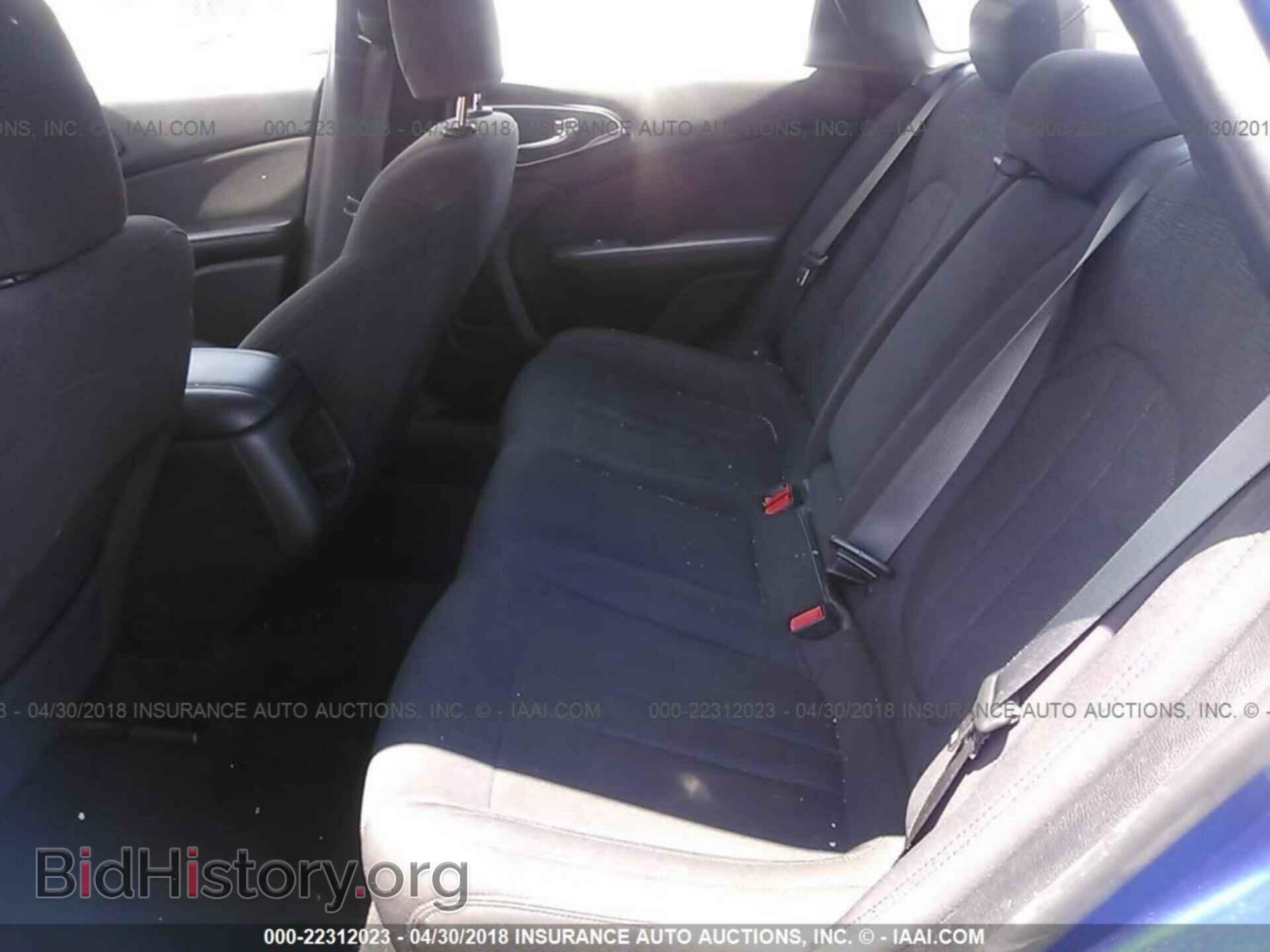 2015 Chrysler 200 - VIN: 1C3CCCAB9FN632453 - Photo 8