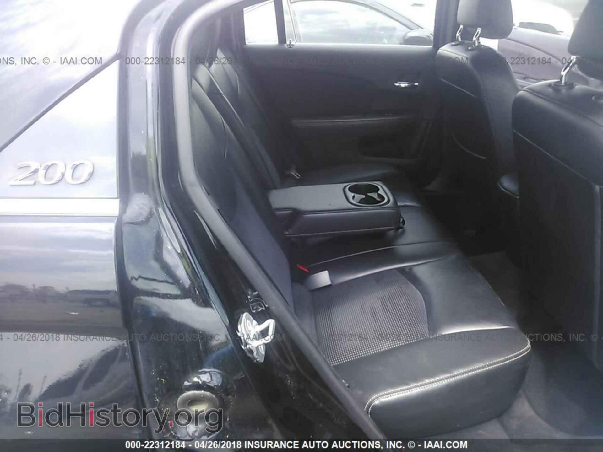 2013 Chrysler 200 - VIN: 1C3CCBCGXDN571050 - Photo 8