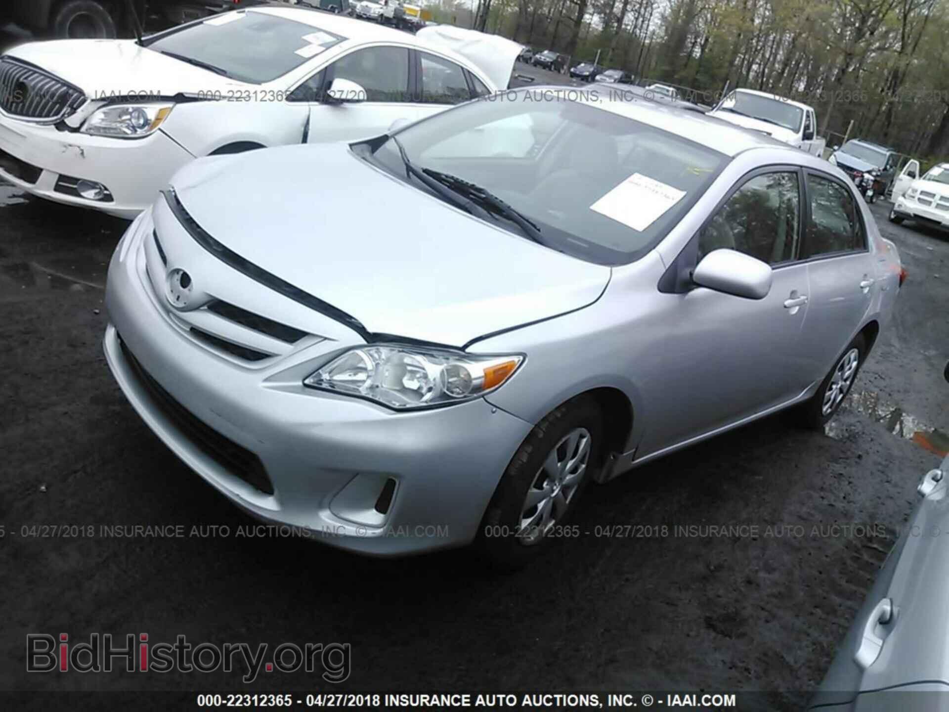 2011 Toyota Corolla - VIN: 2T1BU4EE7BC697023 - Фото 2