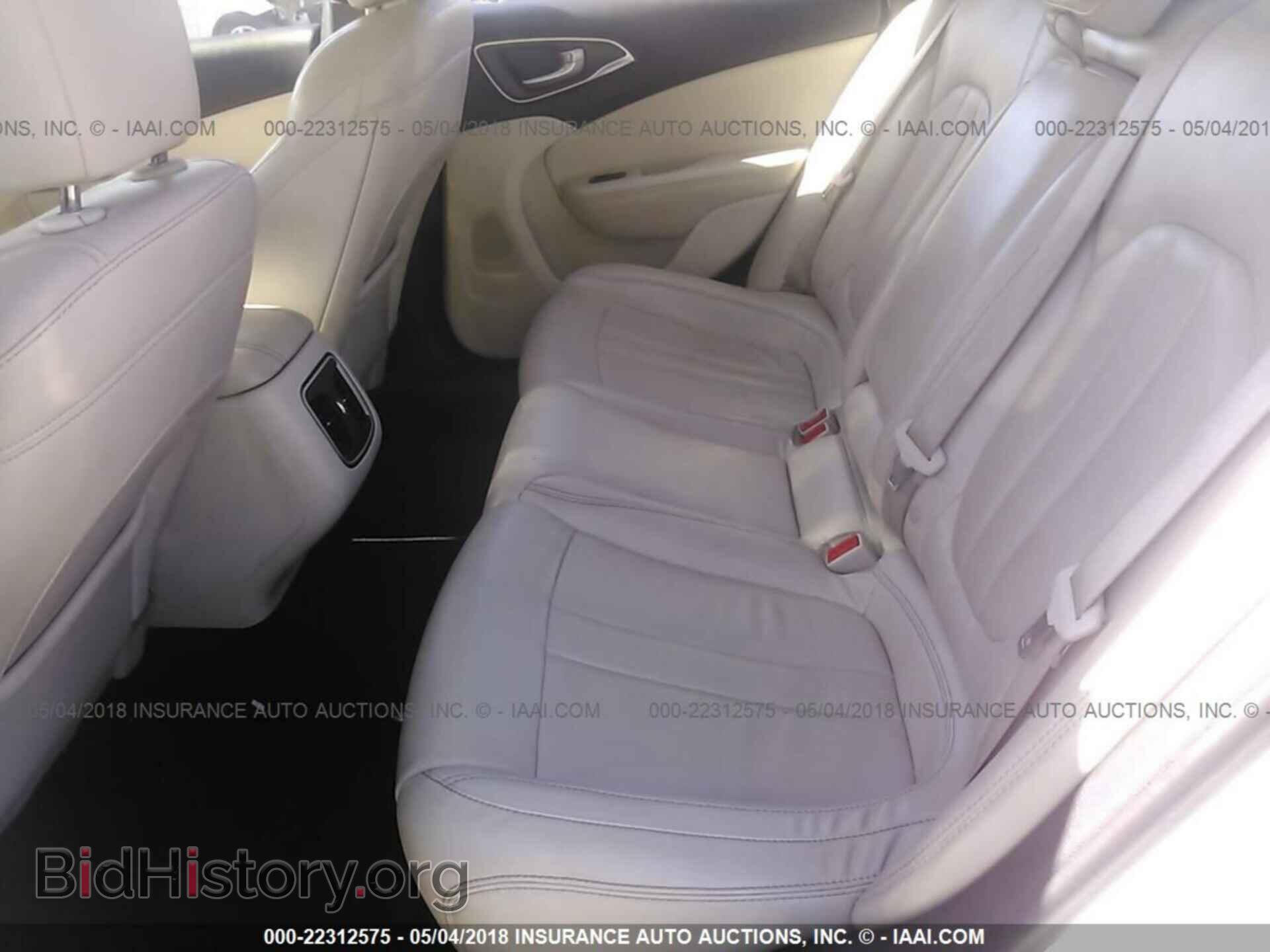 2015 Chrysler 200 - VIN: 1C3CCCCB5FN607076 - Photo 8