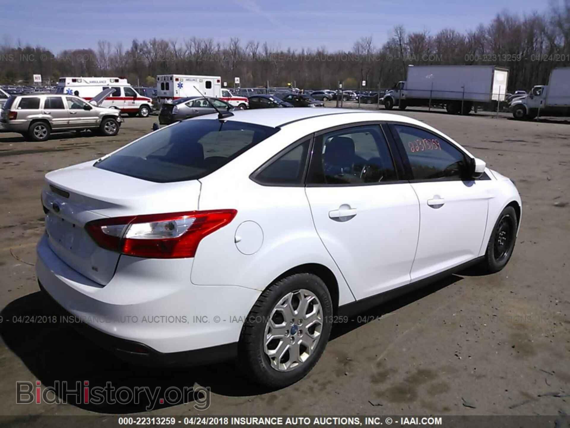 2012 Ford Focus - VIN: 1FAHP3F2XCL176359 - Photo 4