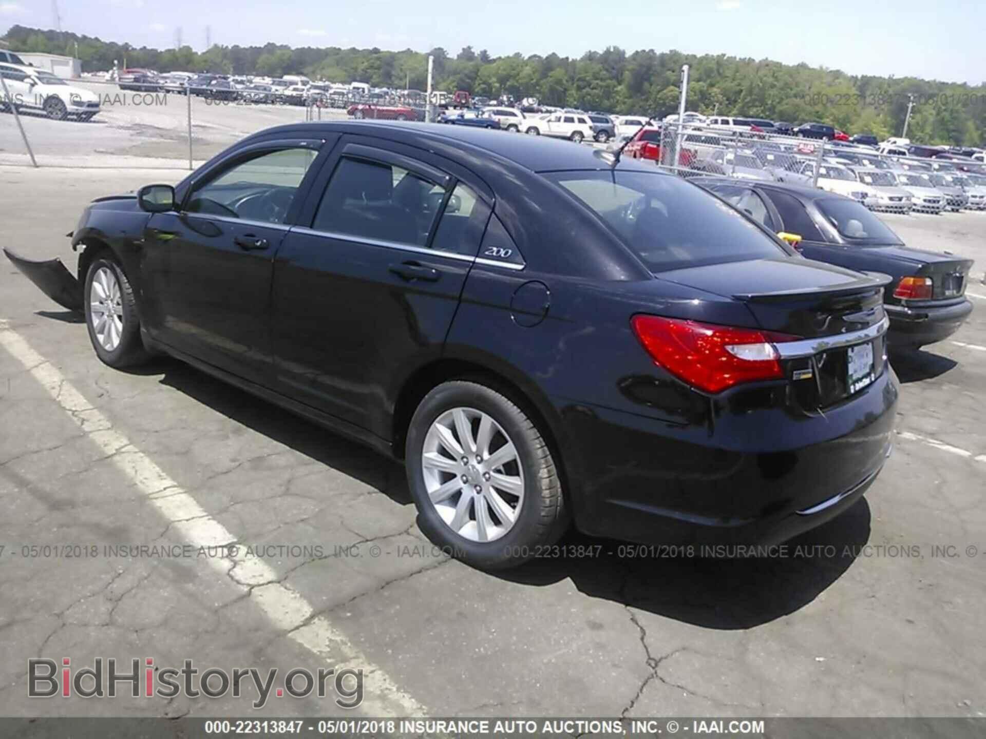 2012 Chrysler 200 - VIN: 1C3CCBBG3CN241914 - Фото 3