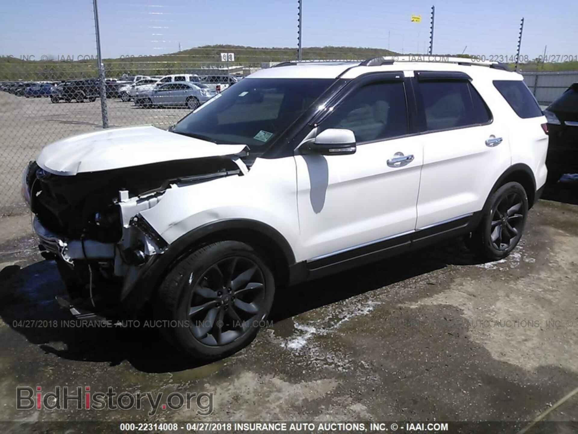 2014 Ford Explorer - VIN: 1FM5K8F83EGA89682 - Photo 2