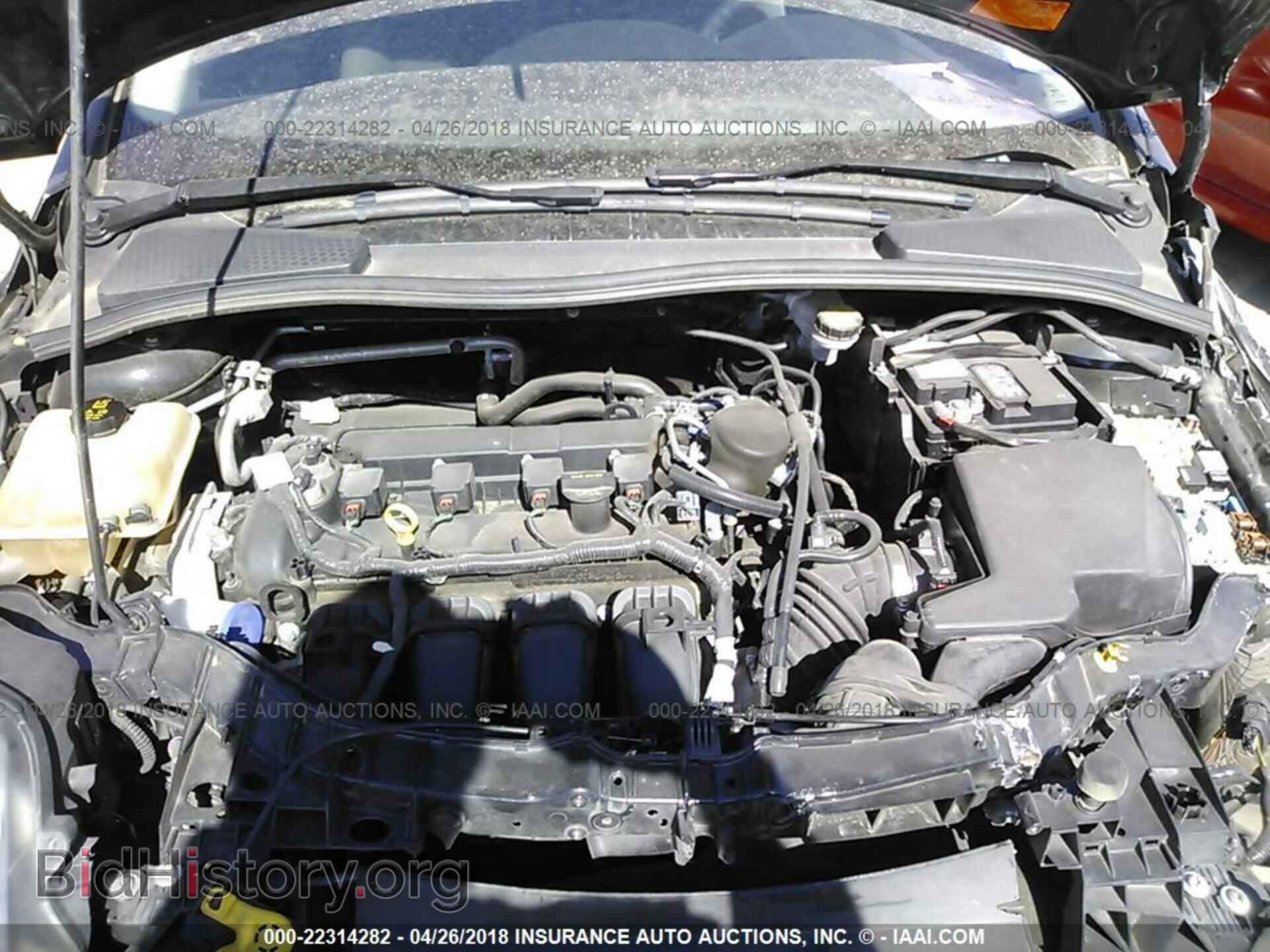 2014 Ford Focus - VIN: 1FADP3F23EL320741 - Photo 10