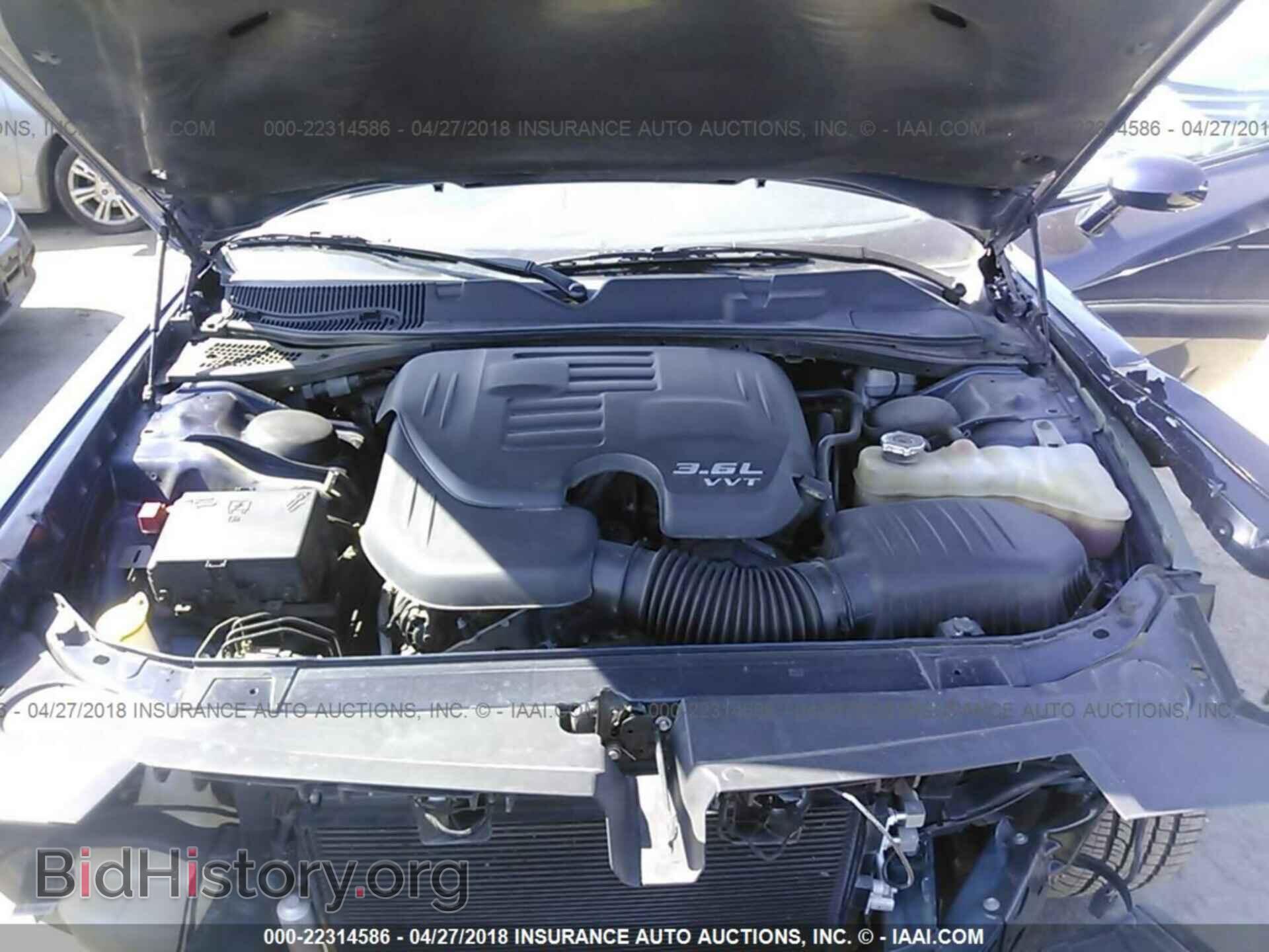 2015 Dodge Challenger - VIN: 2C3CDZAG1FH894875 - Photo 10
