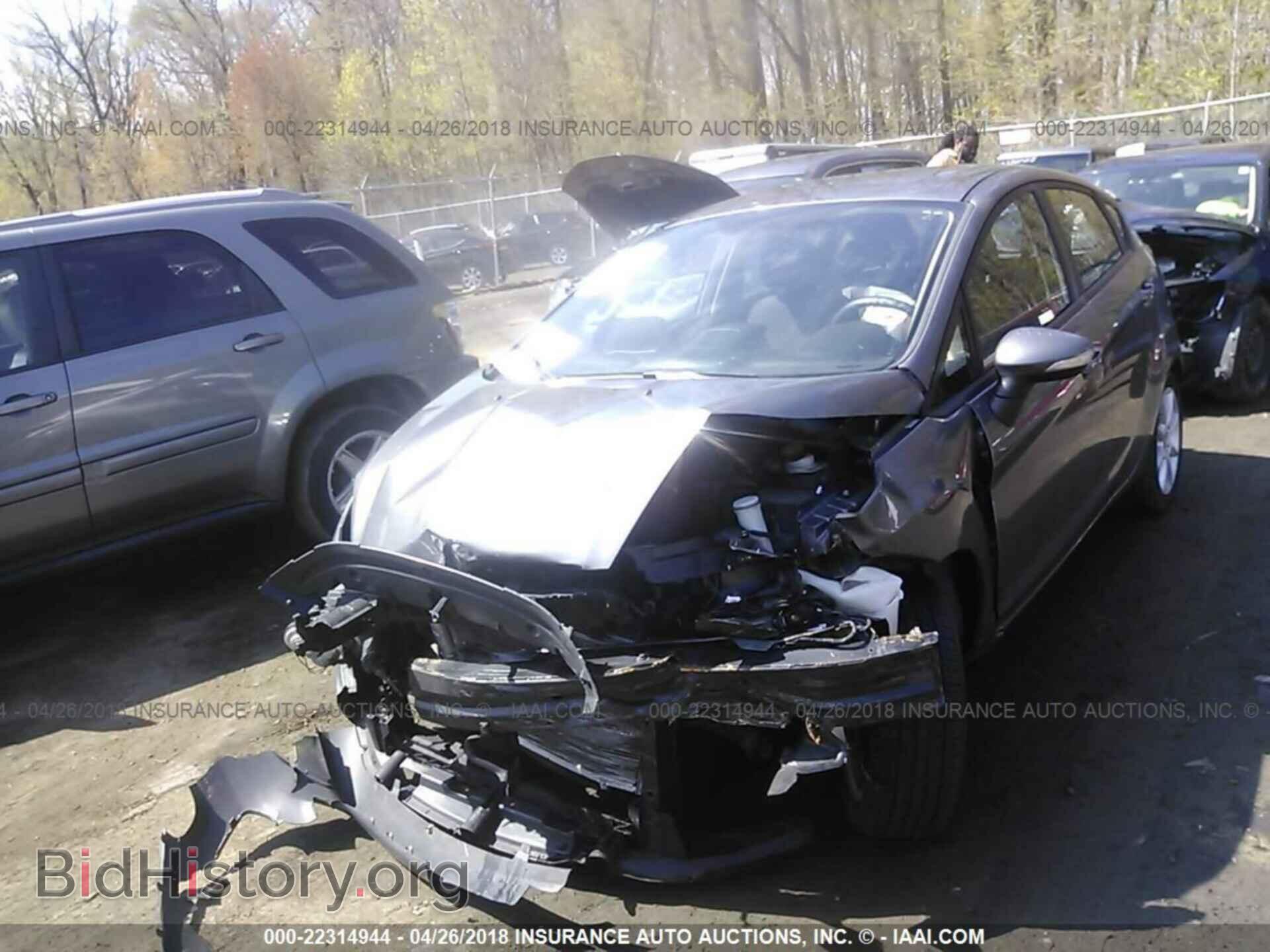 2014 Ford Fiesta - VIN: 3FADP4EJ5EM219911 - Фото 2