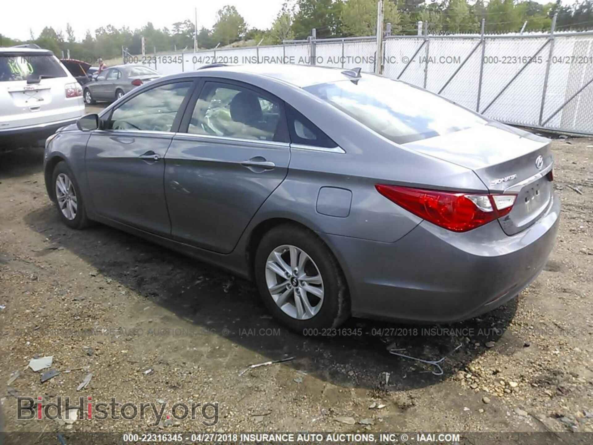 2012 Hyundai Sonata - VIN: 5NPEB4AC5CH349582 - Фото 3