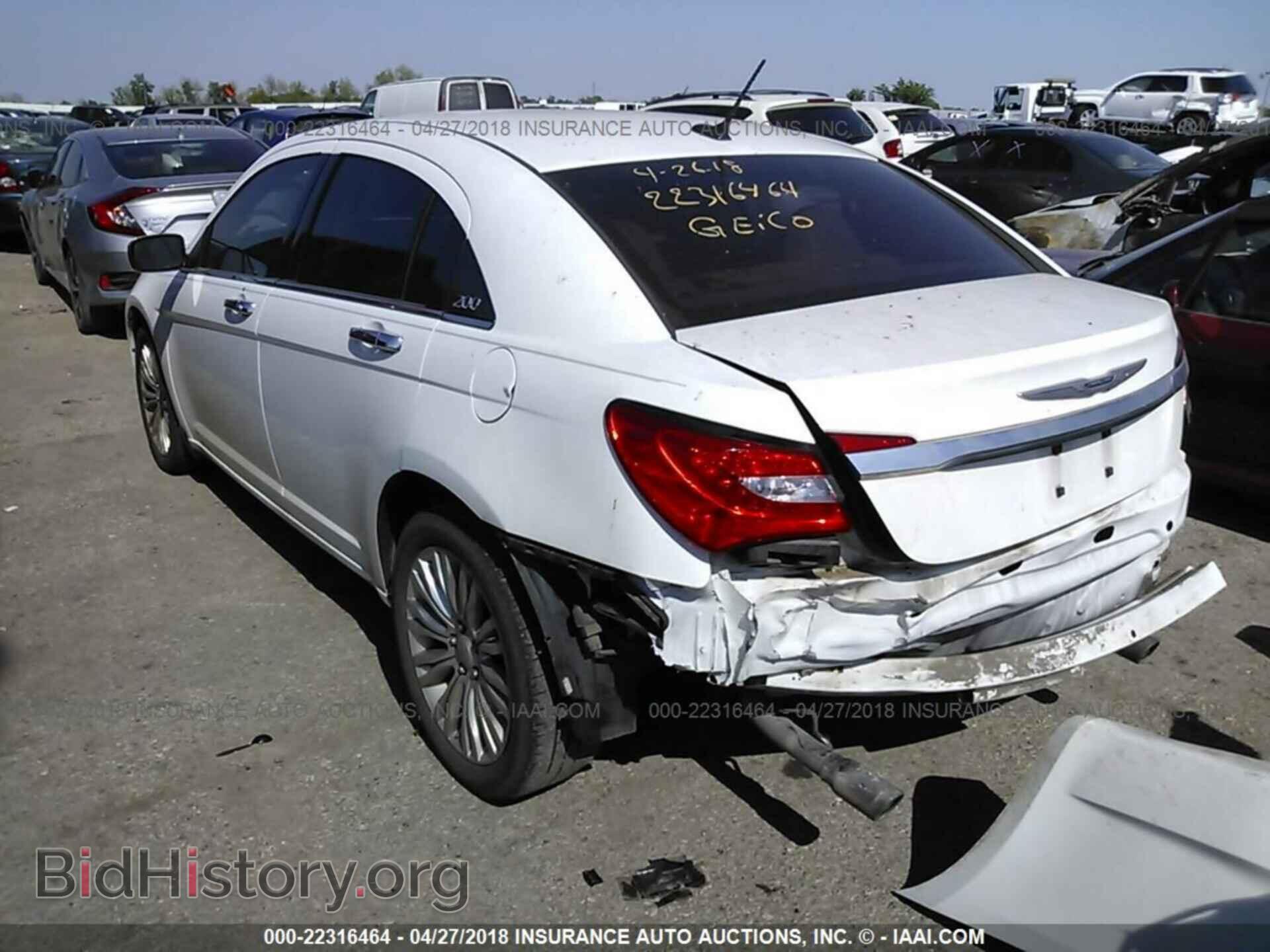 2011 Chrysler 200 - VIN: 1C3BC2FG0BN549210 - Photo 3