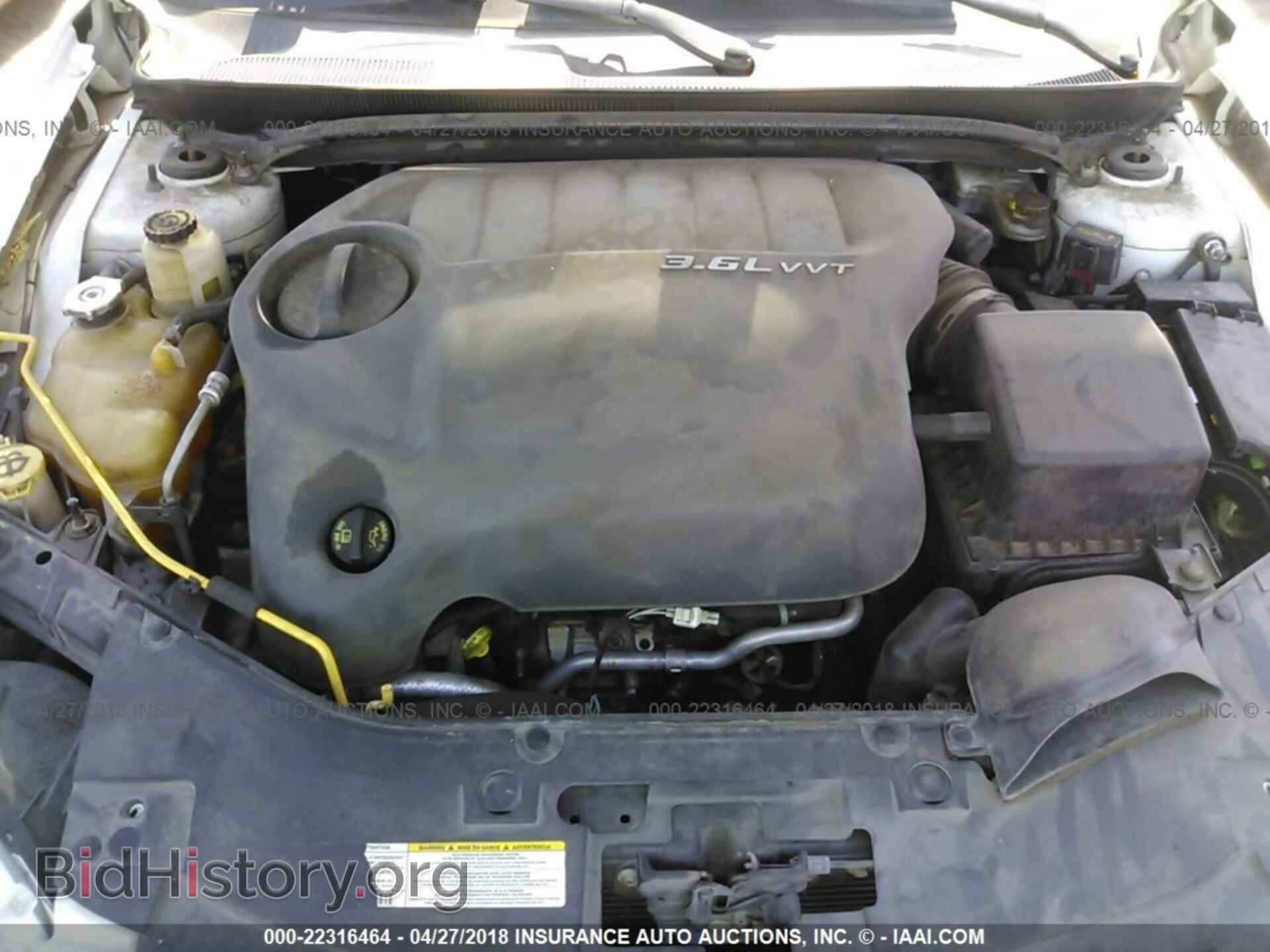 2011 Chrysler 200 - VIN: 1C3BC2FG0BN549210 - Photo 10