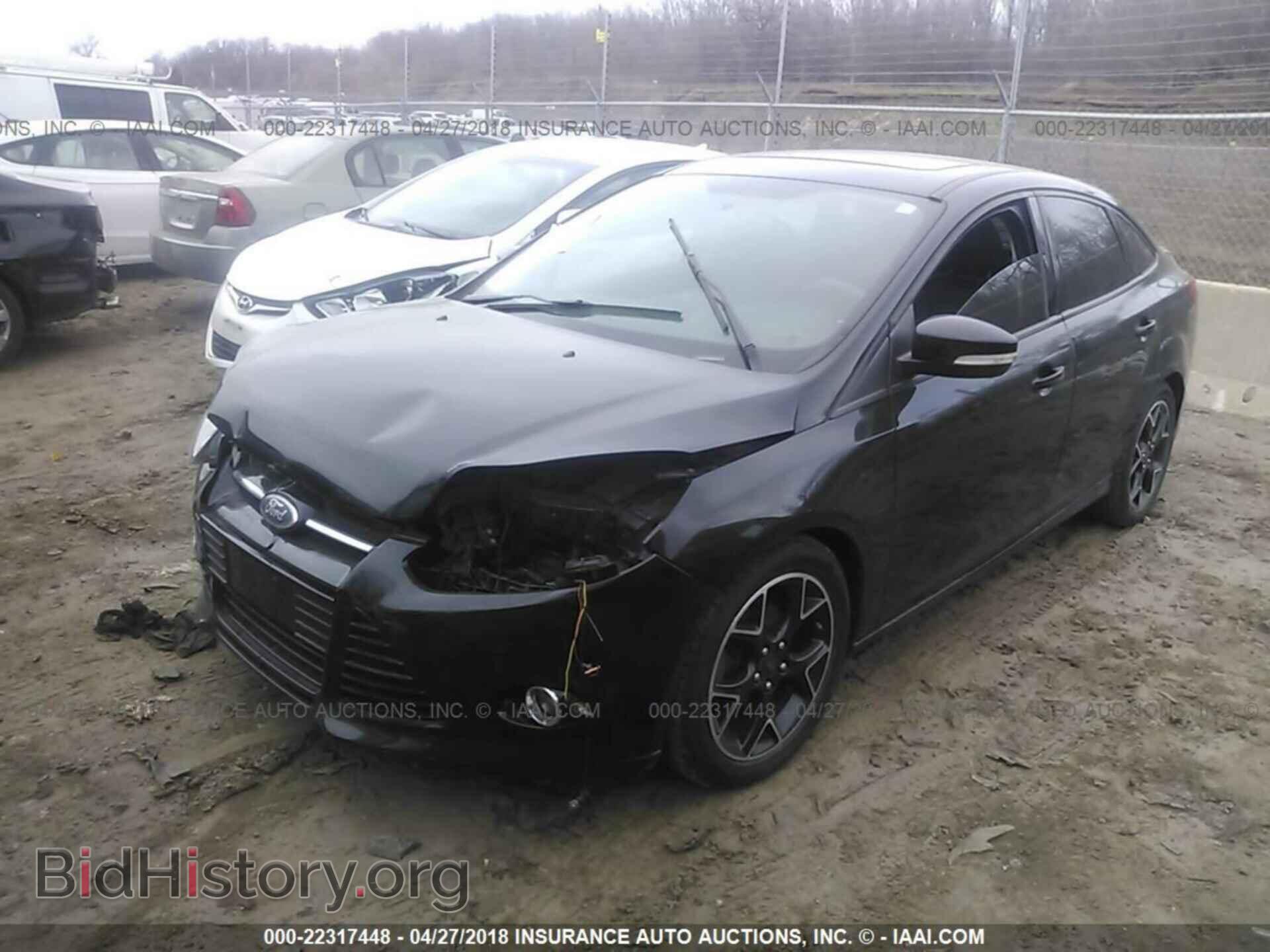 2014 Ford Focus - VIN: 1FADP3F22EL201708 - Photo 2