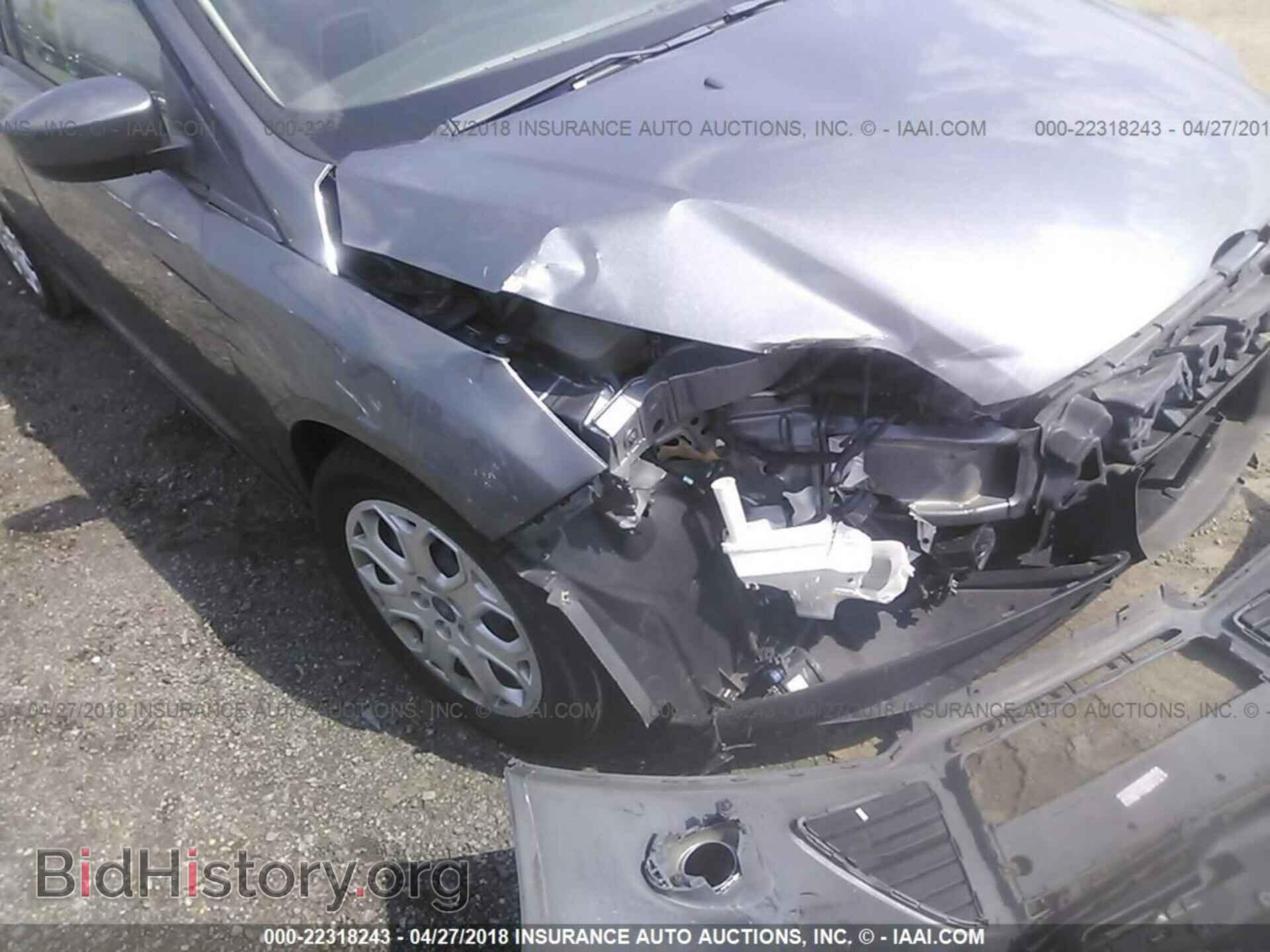 2012 Ford Focus - VIN: 1FAHP3F25CL377781 - Photo 6