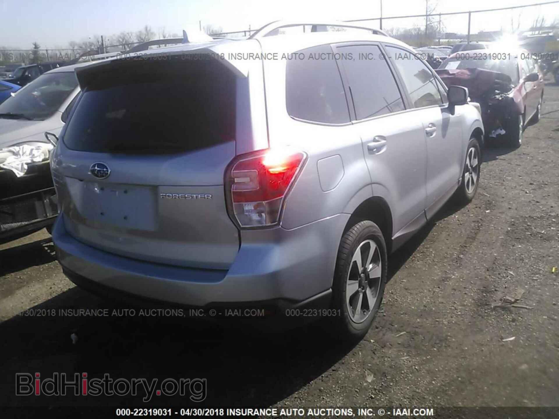 2018 Subaru Forester - VIN: JF2SJAEC0JH513994 - Photo 4