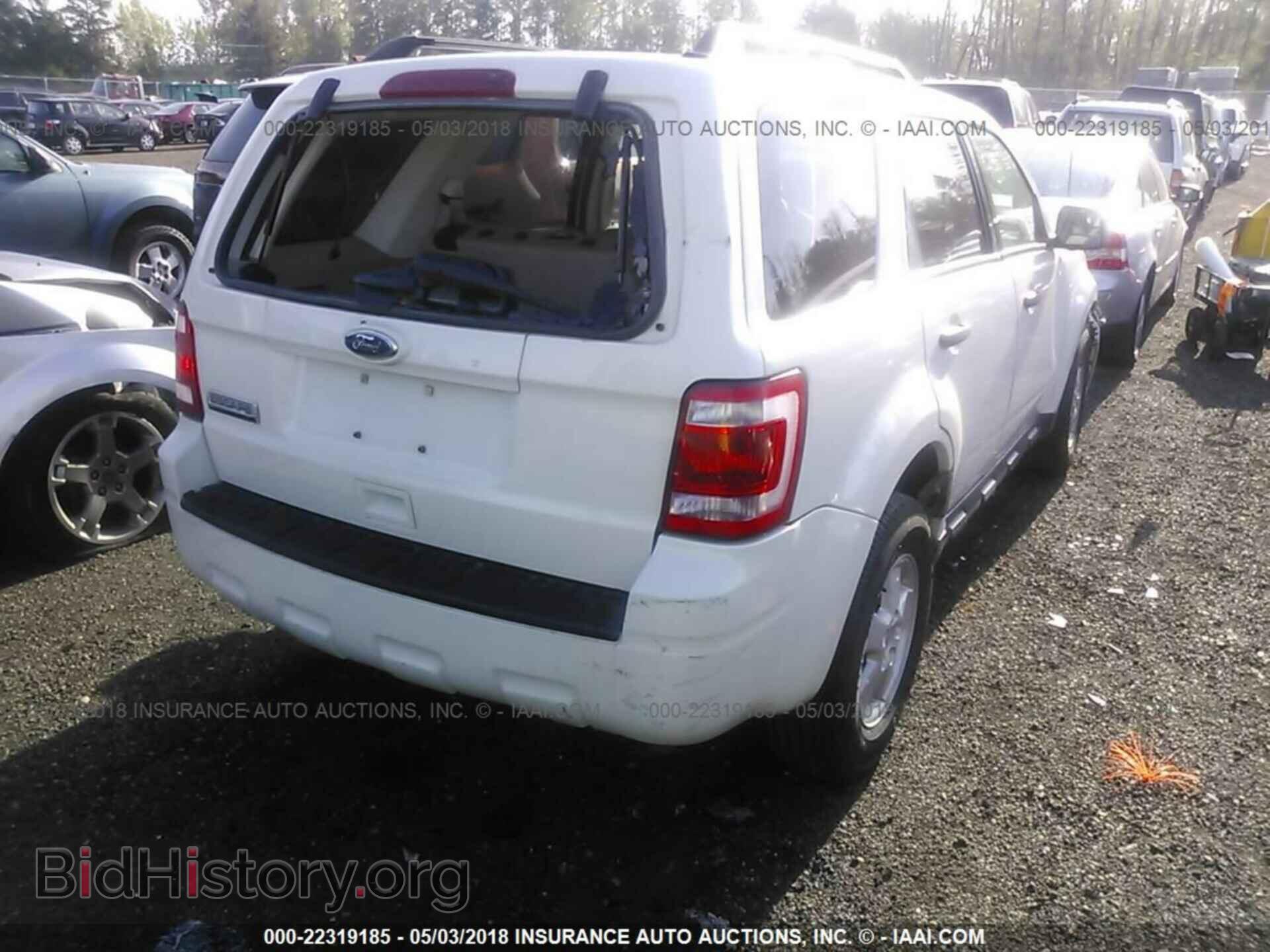 2012 Ford Escape - VIN: 1FMCU9D76CKC09647 - Photo 4