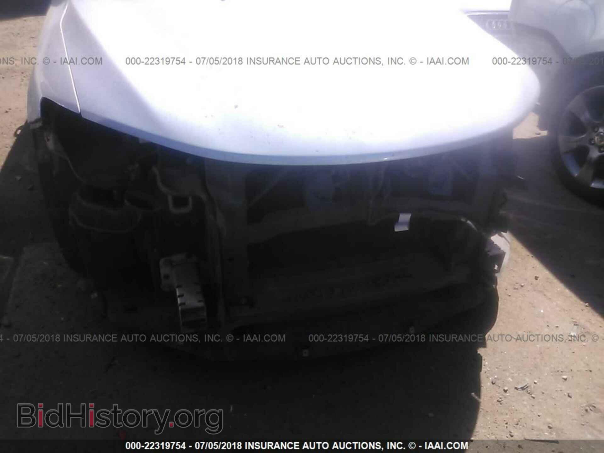 2015 Chrysler 200 - VIN: 1C3CCCAB3FN708166 - Photo 6