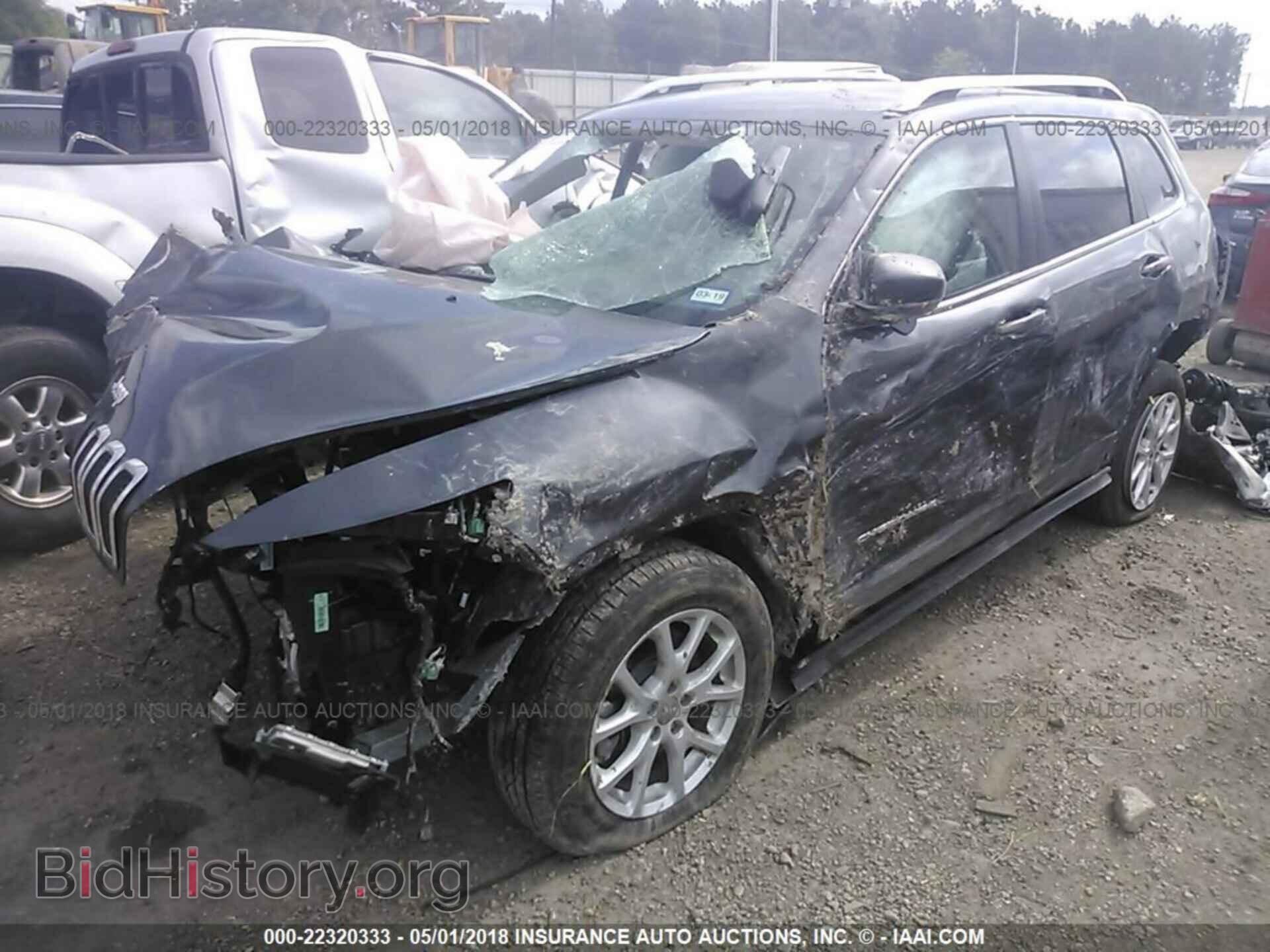 2017 Jeep Cherokee - VIN: 1C4PJLCB9HW661481 - Фото 2