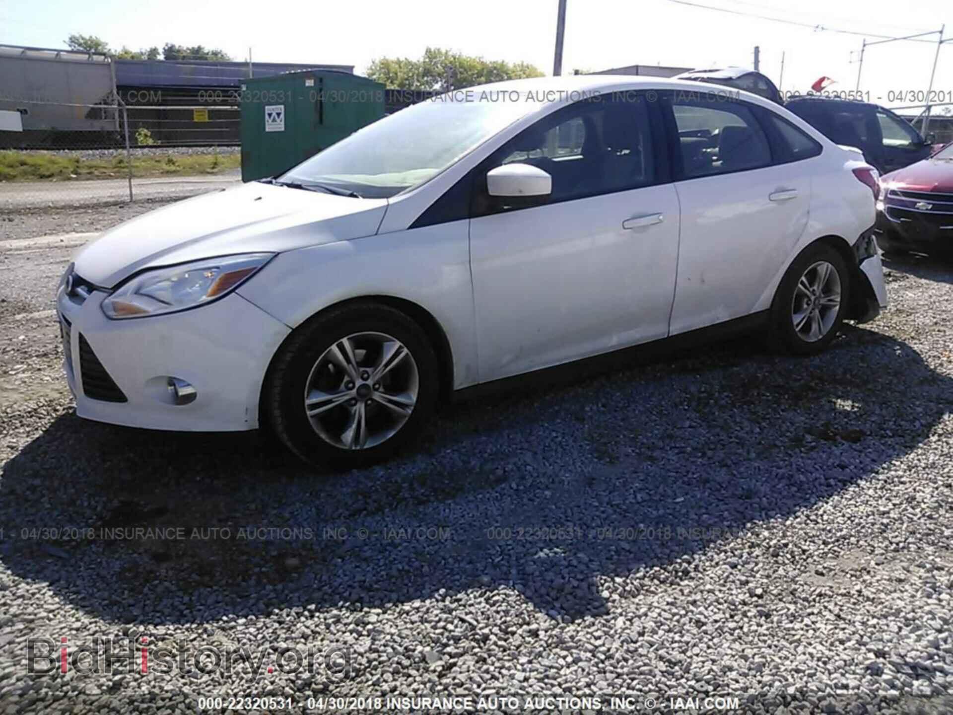 2012 Ford Focus - VIN: 1FAHP3F29CL209884 - Photo 2