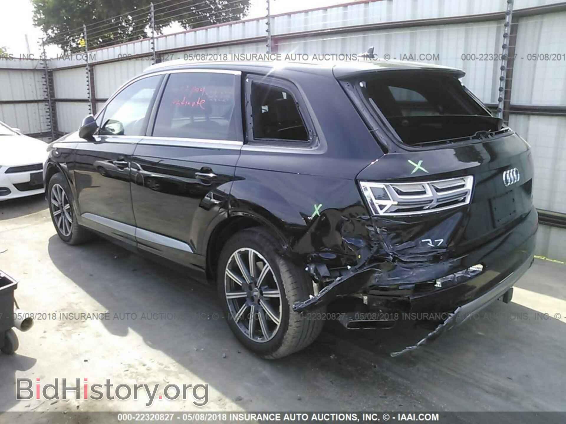2017 Audi Q7 - VIN: WA1AAAF76HD005570 - Фото 3