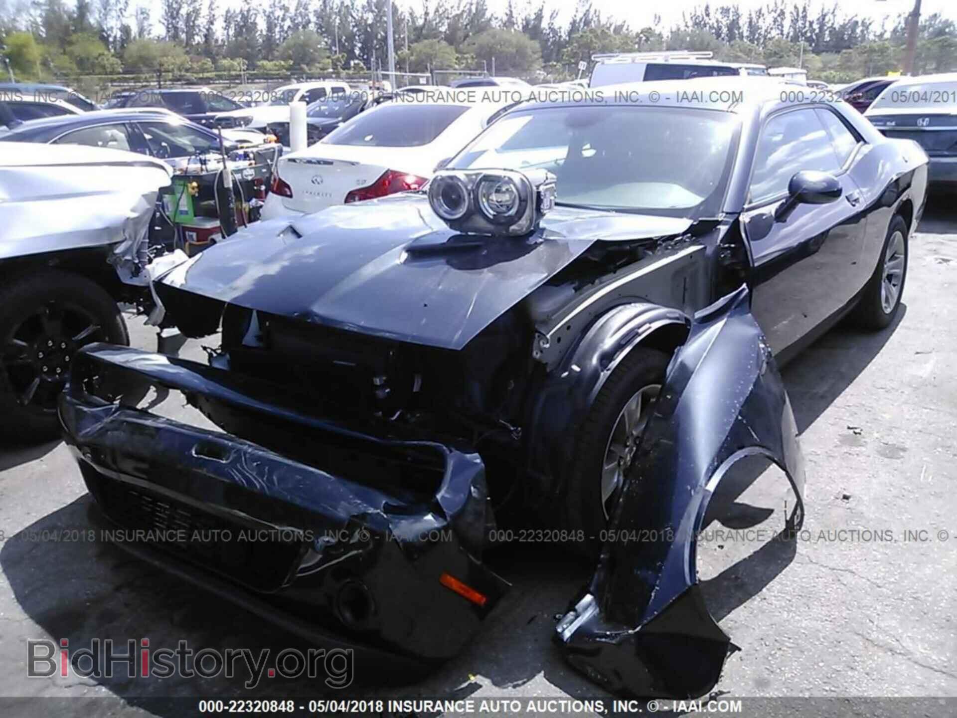 2016 Dodge Challenger - VIN: 2C3CDZAG3GH300028 - Photo 2