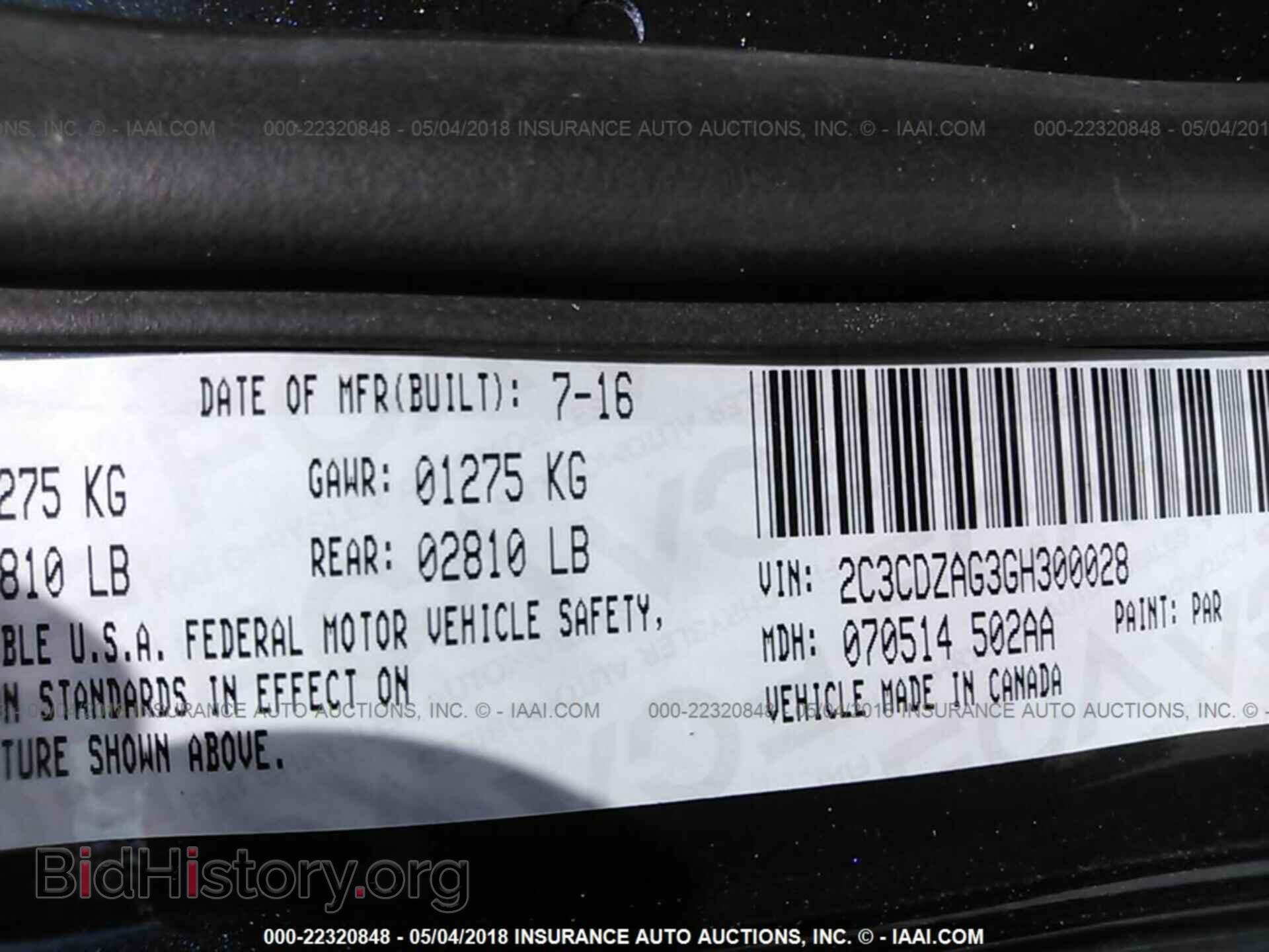 2016 Dodge Challenger - VIN: 2C3CDZAG3GH300028 - Photo 9