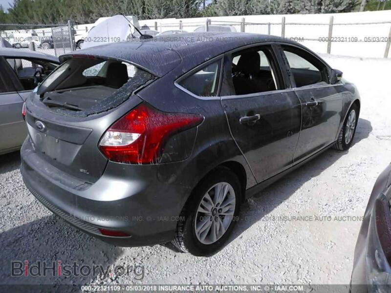 2012 Ford FOCUS (VIN 1FAHP3M24CL337551) — photo 4 of 10