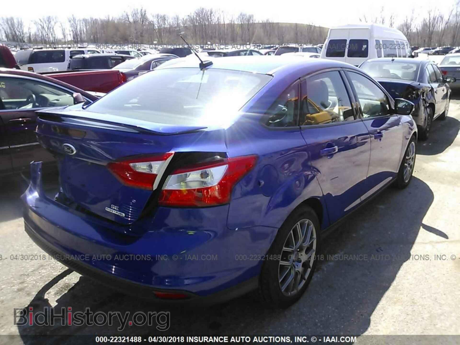 2013 Ford Focus - VIN: 1FADP3F22DL337092 - Photo 4
