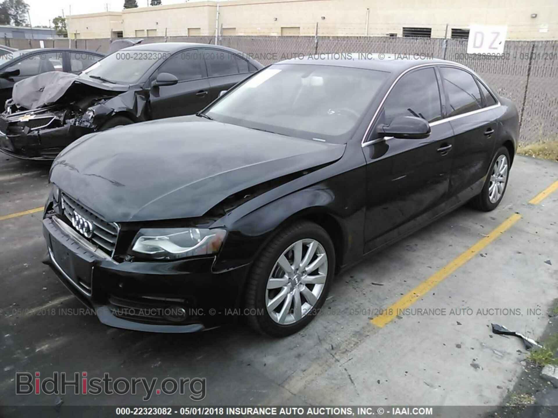 2012 Audi A4 - VIN: WAUBFAFL5CA053285 - Фото 2