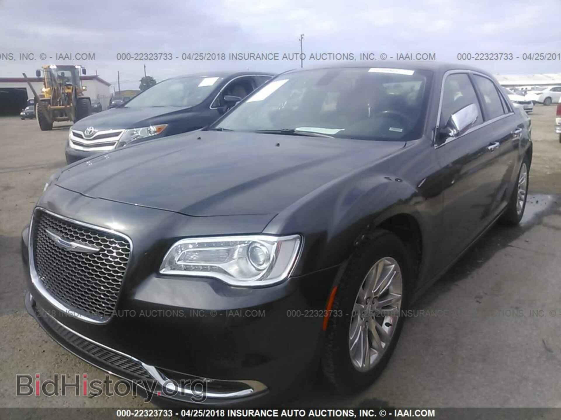 2017 Chrysler 300c - VIN: 2C3CCAEGXHH576948 - Фото 2
