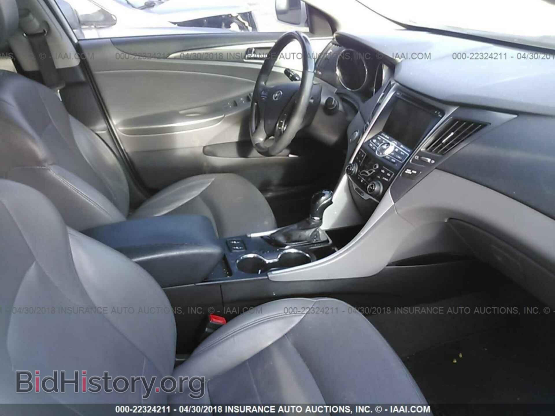 2012 Hyundai Sonata - VIN: KMHEC4A41CA045156 - Фото 5