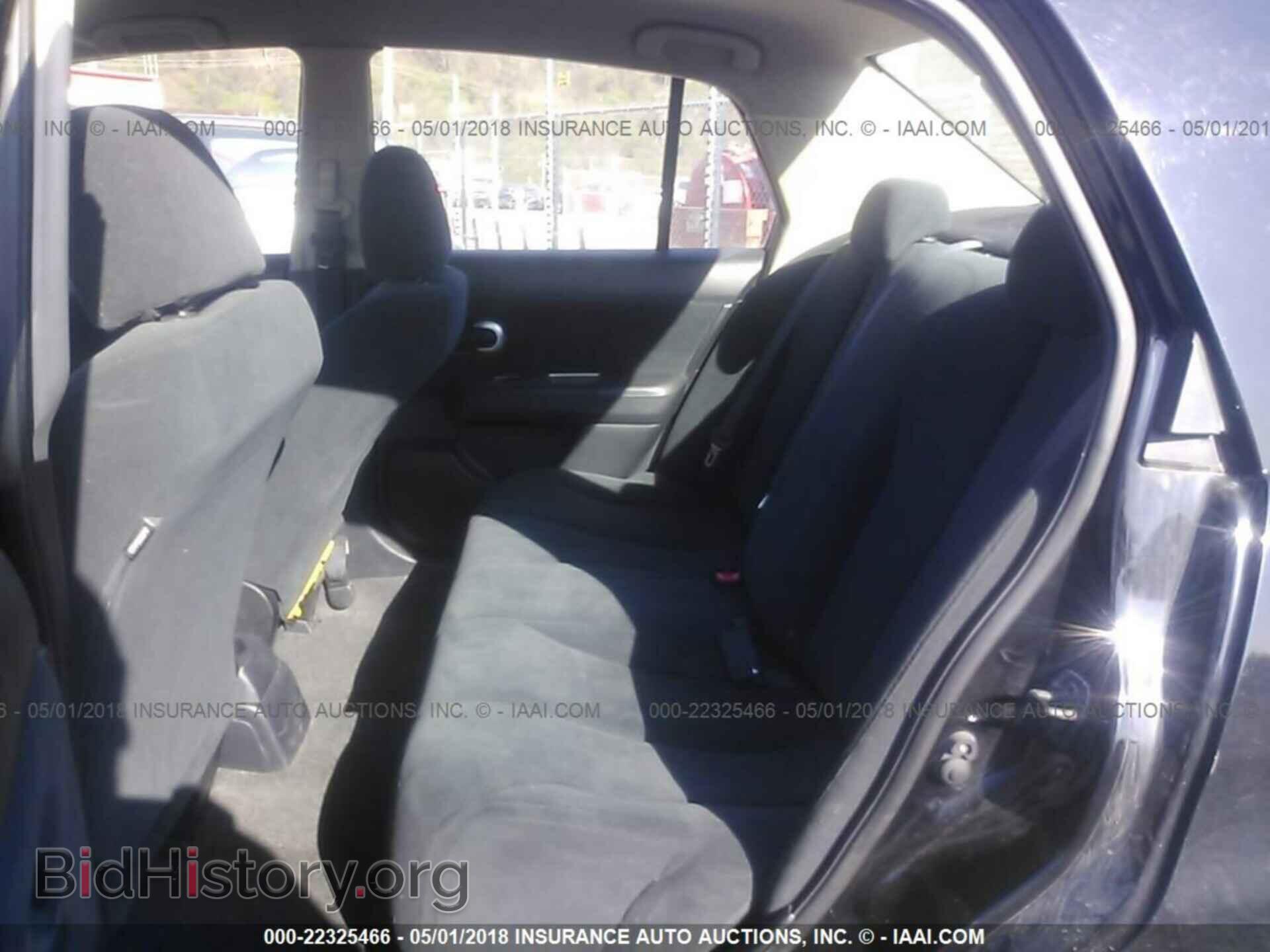 2011 Nissan Versa - VIN: 3N1BC1AP7BL458452 - Фото 8