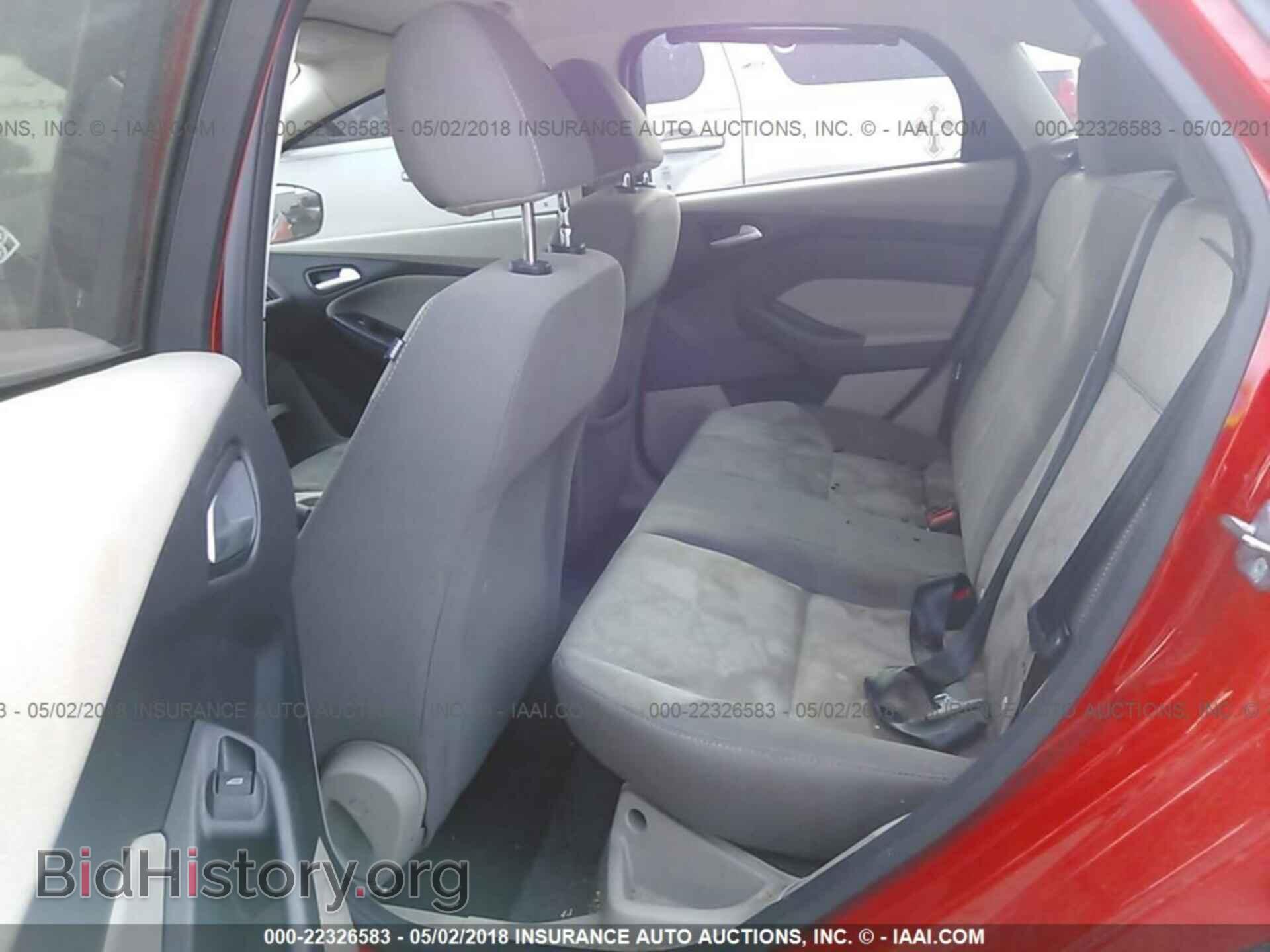 2012 Ford Focus - VIN: 1FAHP3F26CL449281 - Photo 8