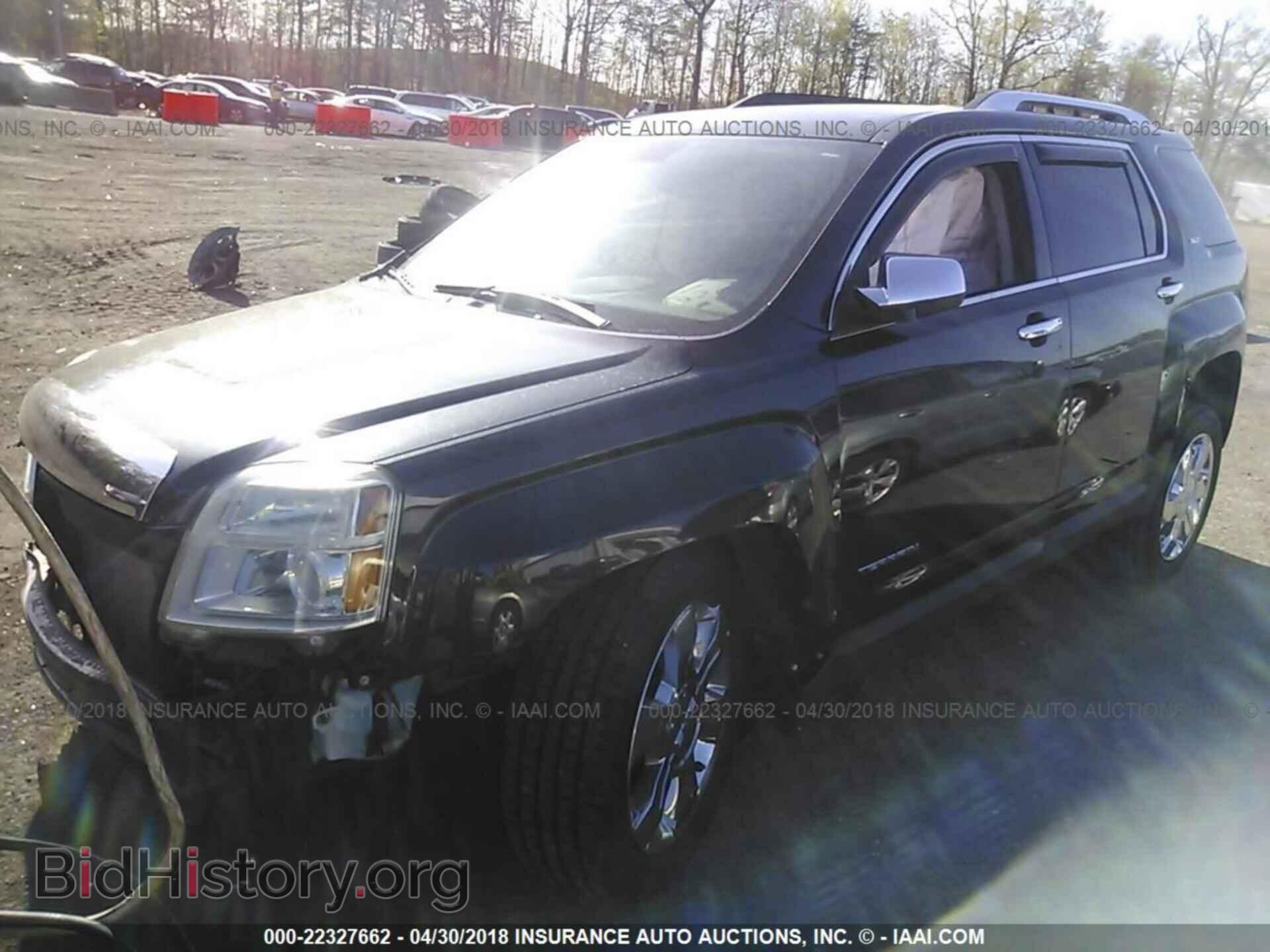 2011 Gmc Terrain - VIN: 2CTFLXE58B6300401 - Photo 2