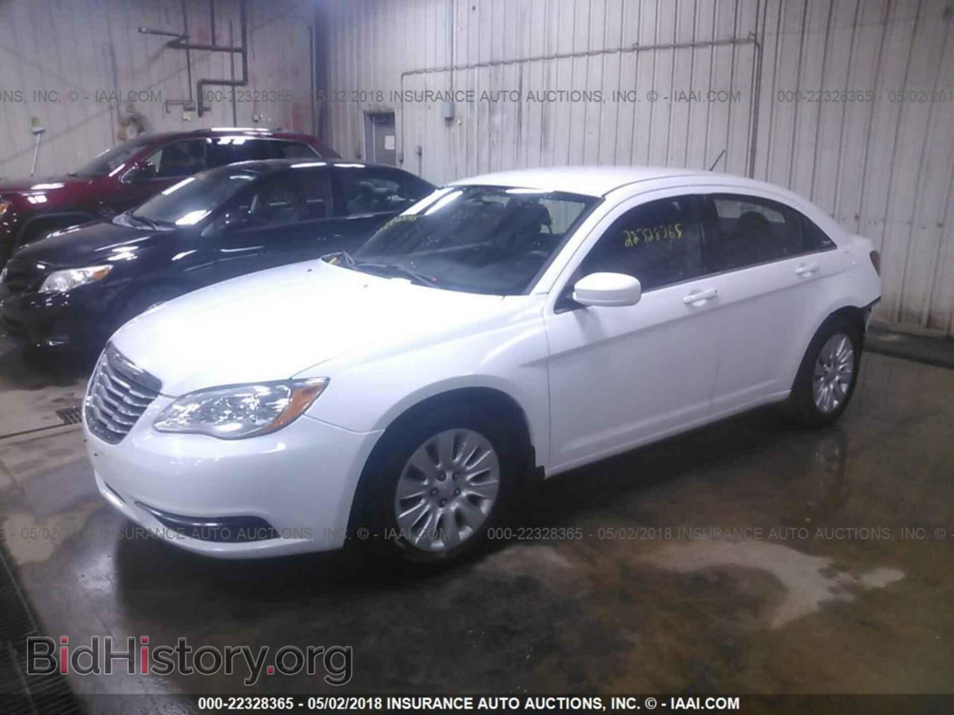 2012 Chrysler 200 - VIN: 1C3CCBAB5CN268540 - Photo 2