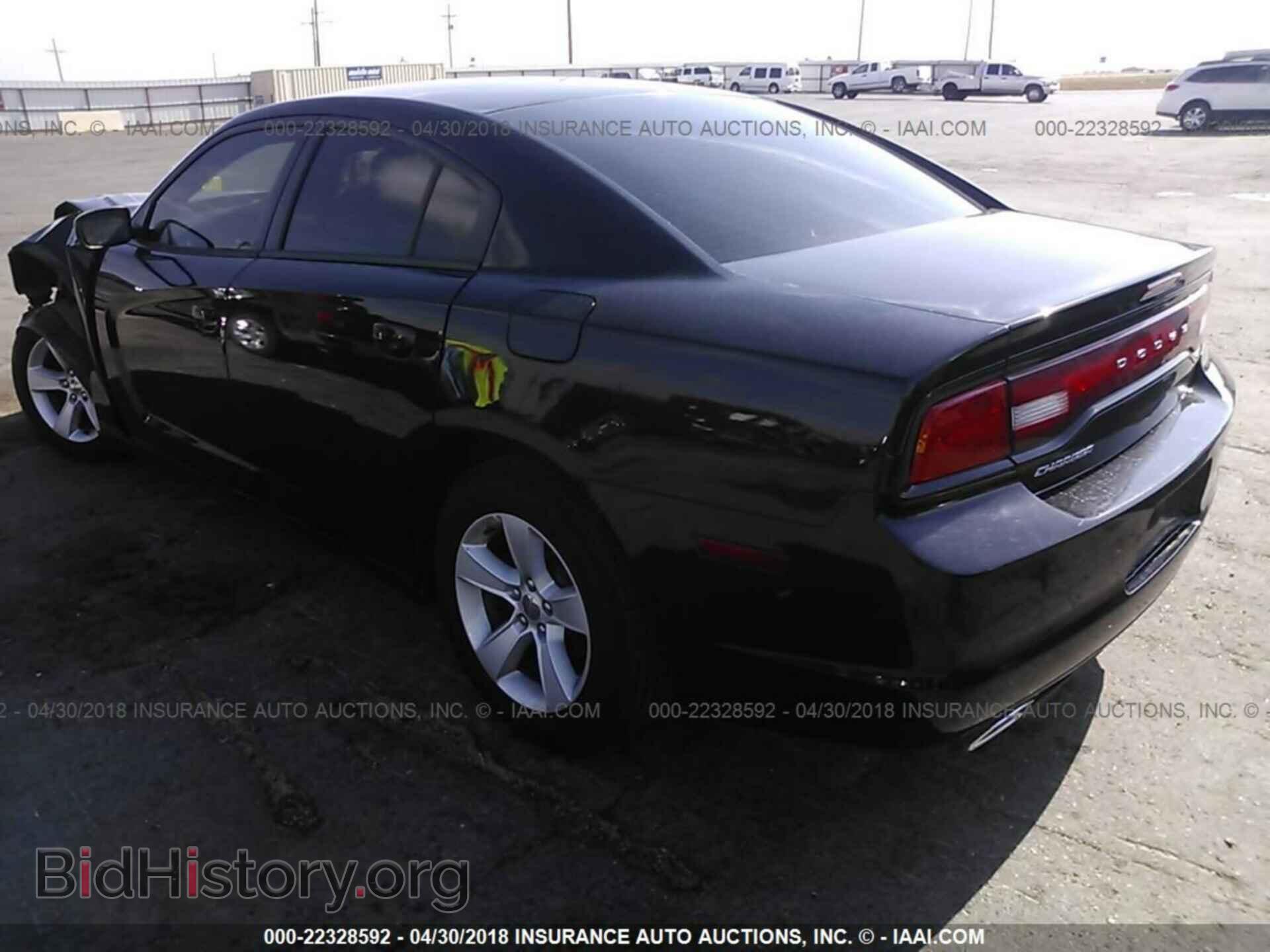 2012 Dodge Charger - VIN: 2C3CDXBG2CH295501 - Фото 3