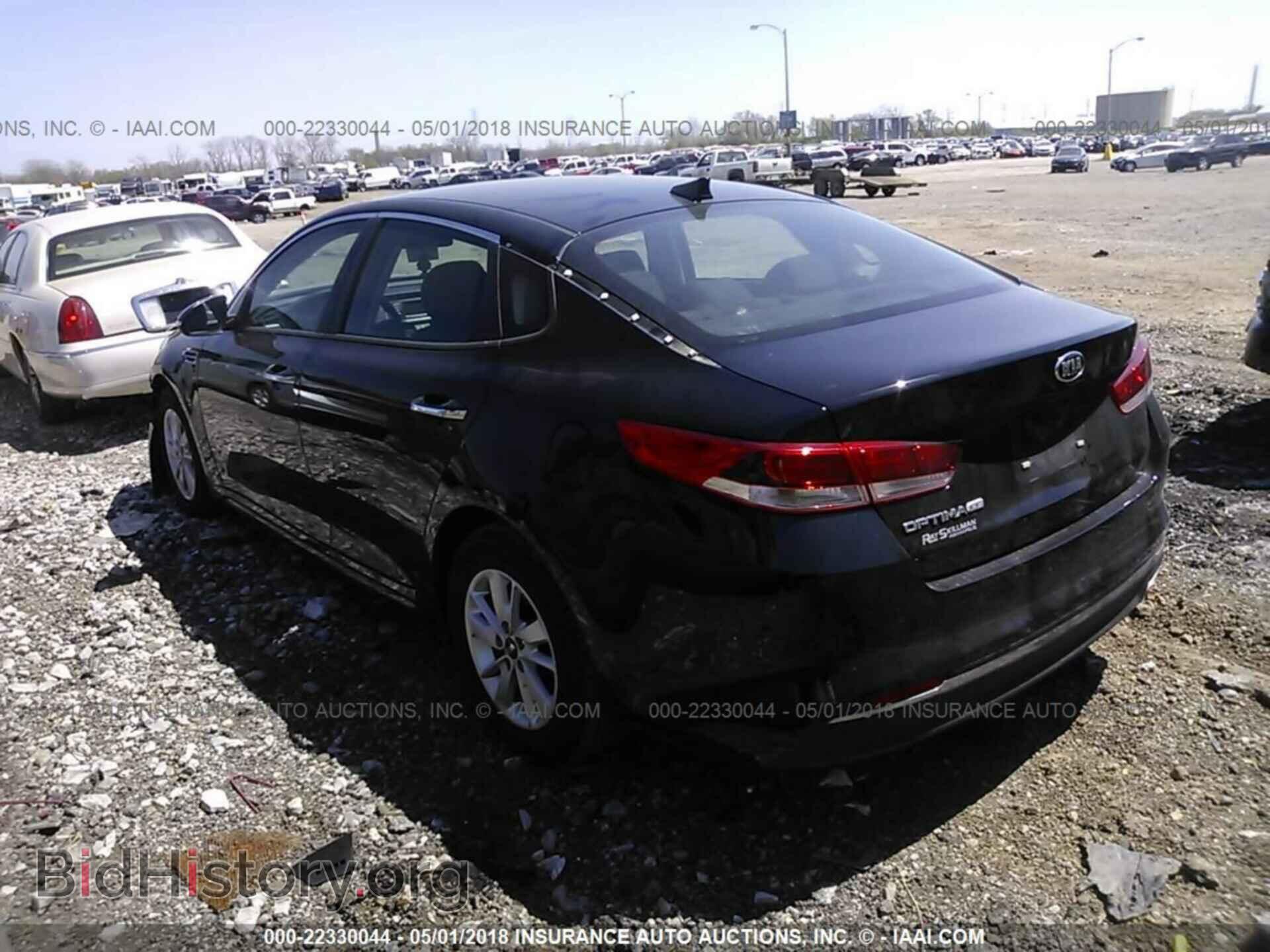 2017 Kia Optima - VIN: 5XXGT4L31HG166282 - Photo 3