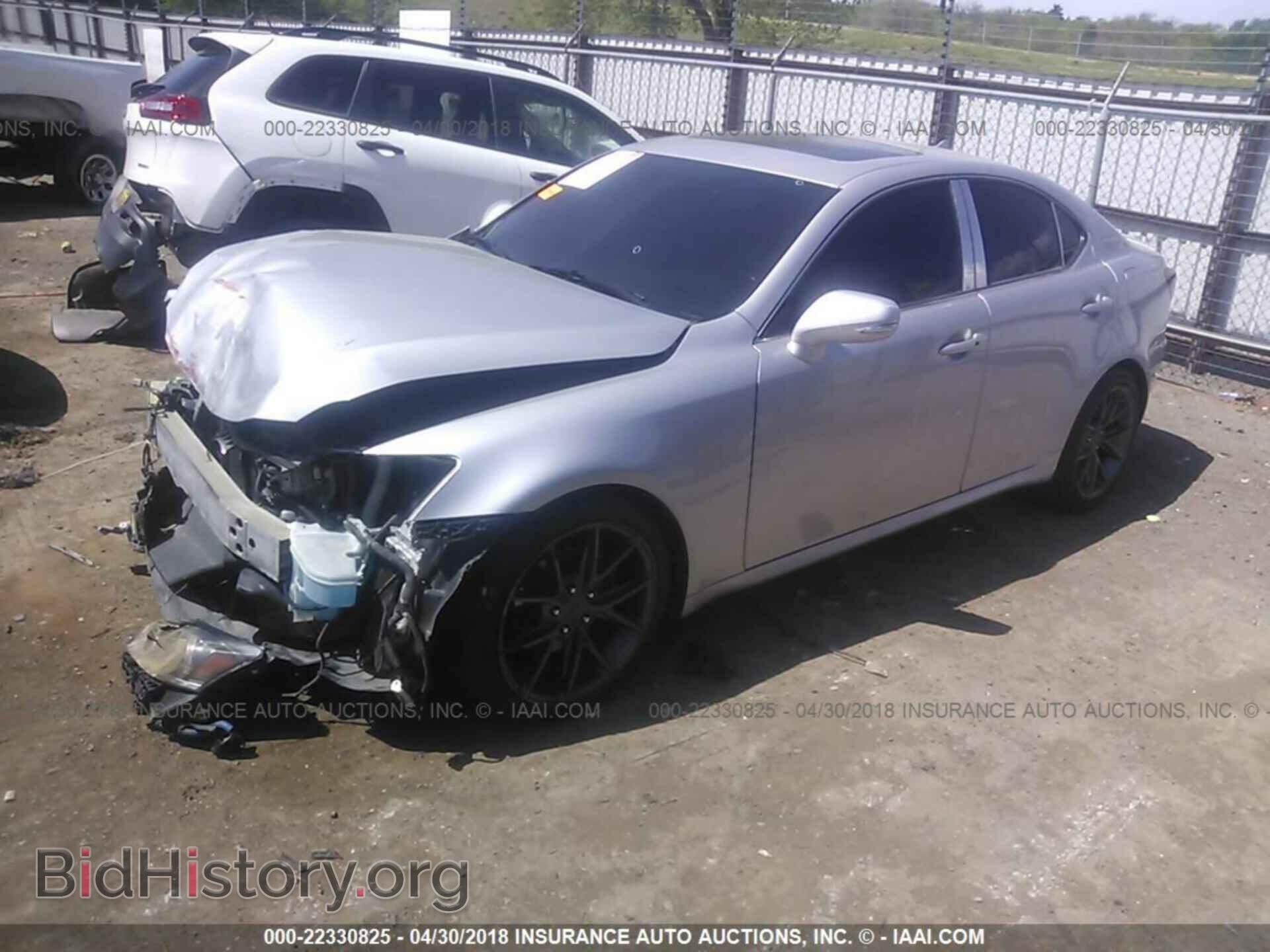 2011 Lexus Is - VIN: JTHBF5C26B2100904 - Photo 2