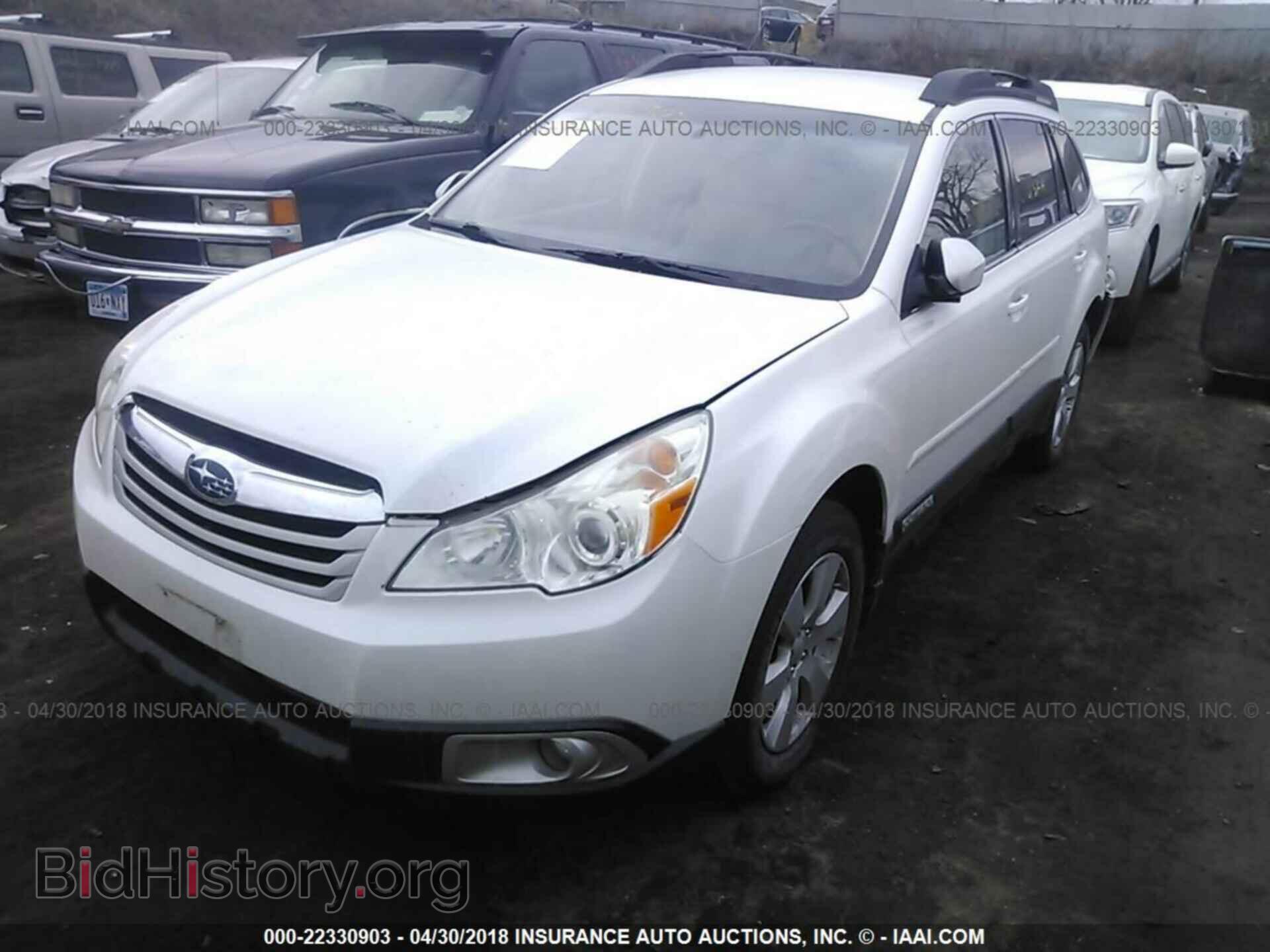 2011 Subaru Outback - VIN: 4S4BRBFC4B3411376 - Фото 2