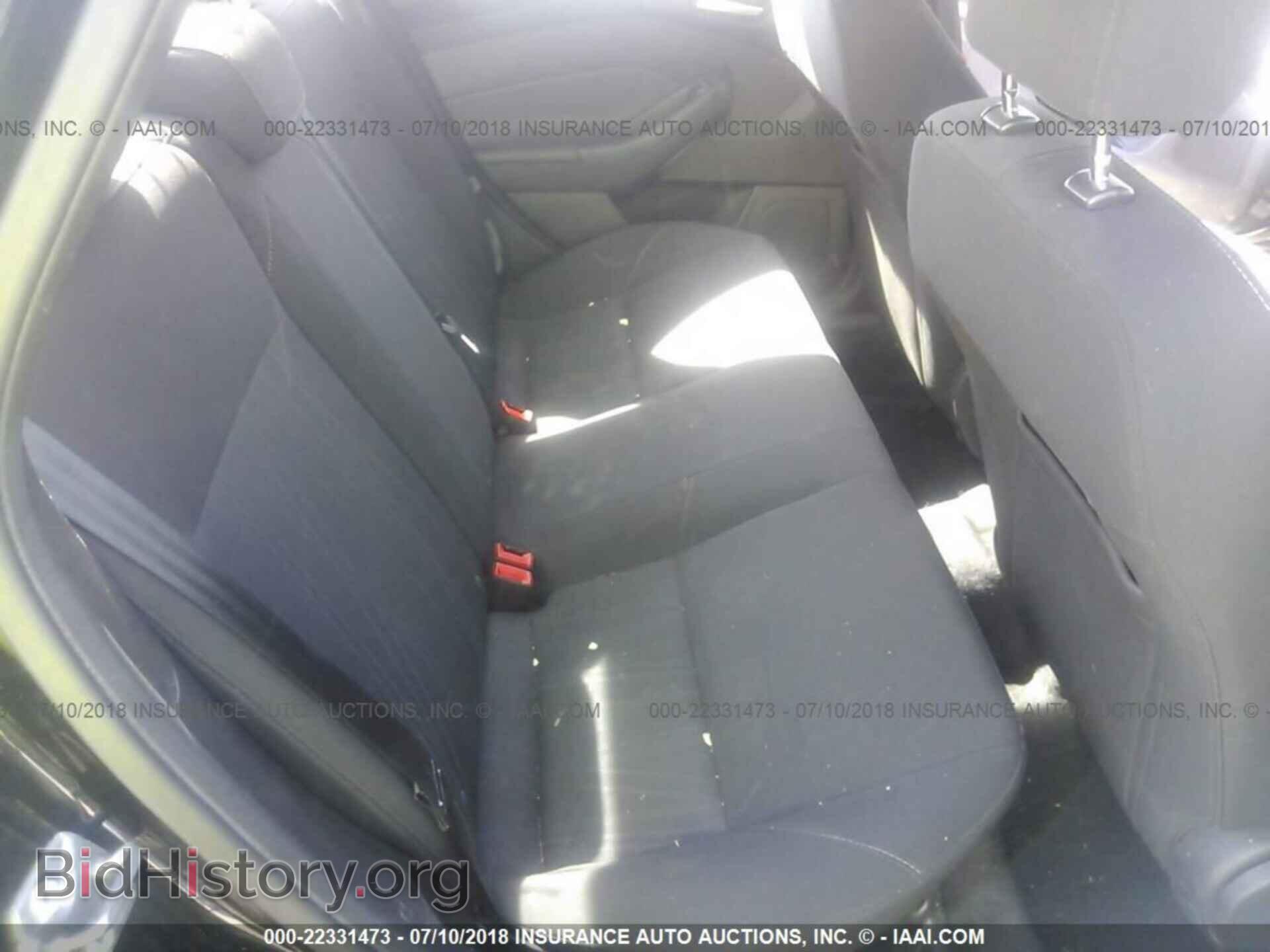 2017 Ford Focus - VIN: 1FADP3F26HL257929 - Photo 8