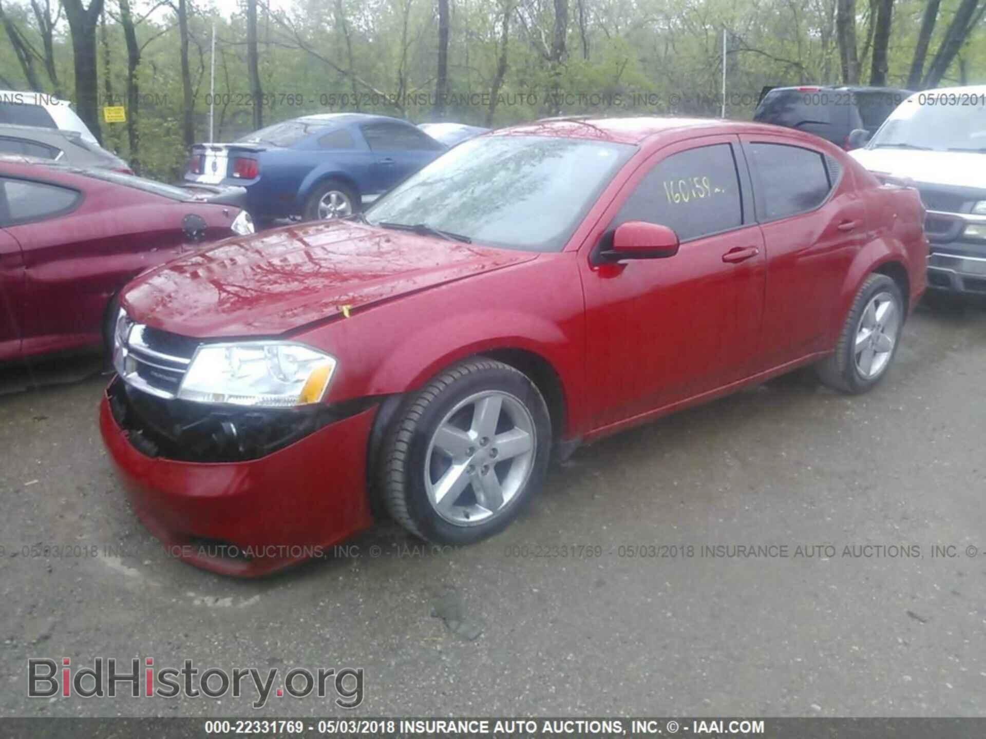 2011 Dodge Avenger - VIN: 1B3BD2FG9BN554237 - Photo 2