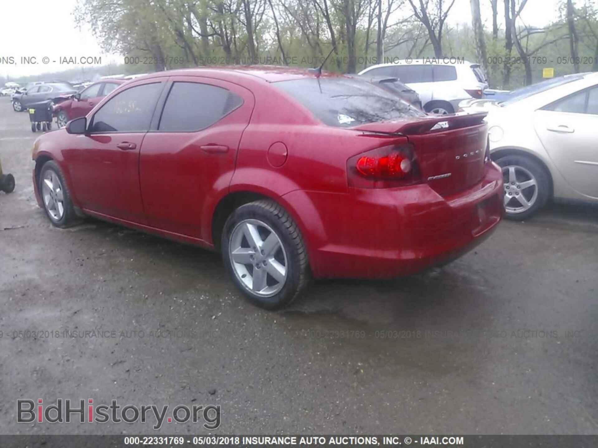 2011 Dodge Avenger - VIN: 1B3BD2FG9BN554237 - Photo 3