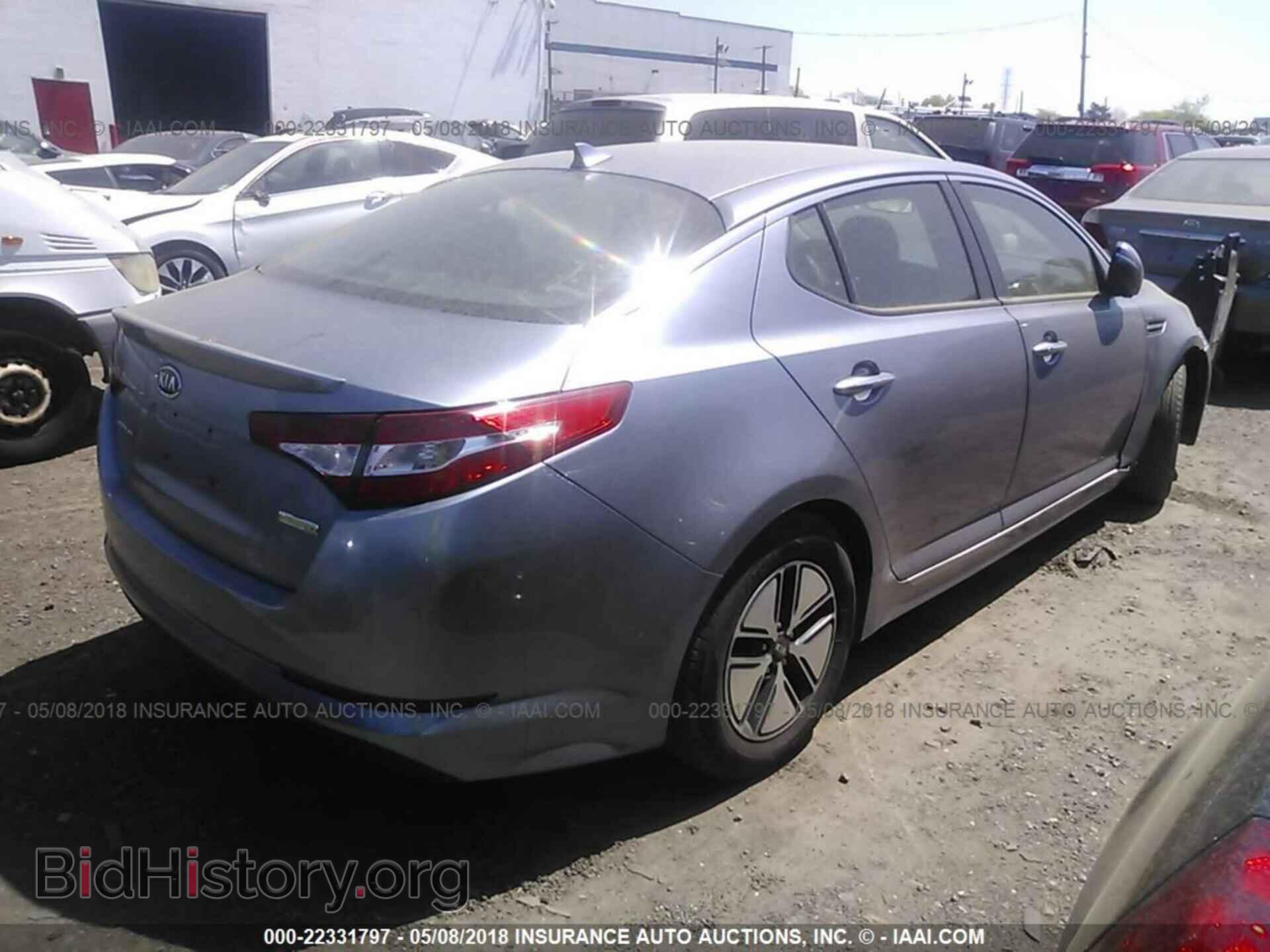 2011 Kia Optima - VIN: KNAGM4AD9B5007060 - Photo 4