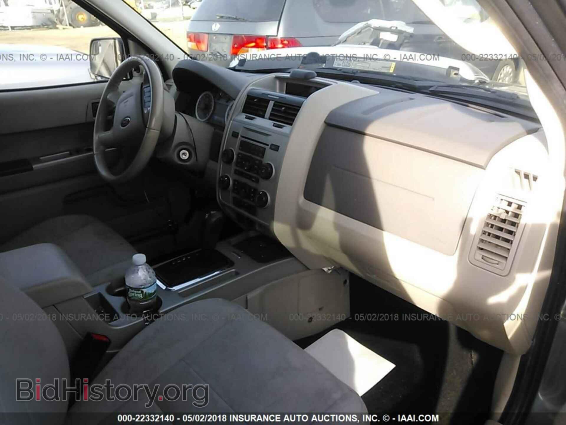 2012 Ford Escape - VIN: 1FMCU0D75CKB11351 - Фото 5