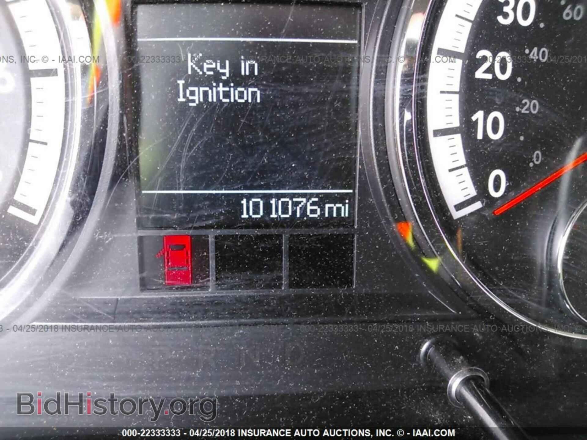2011 Dodge Ram 1500 - VIN: 1D7RB1CP3BS515264 - Фото 7