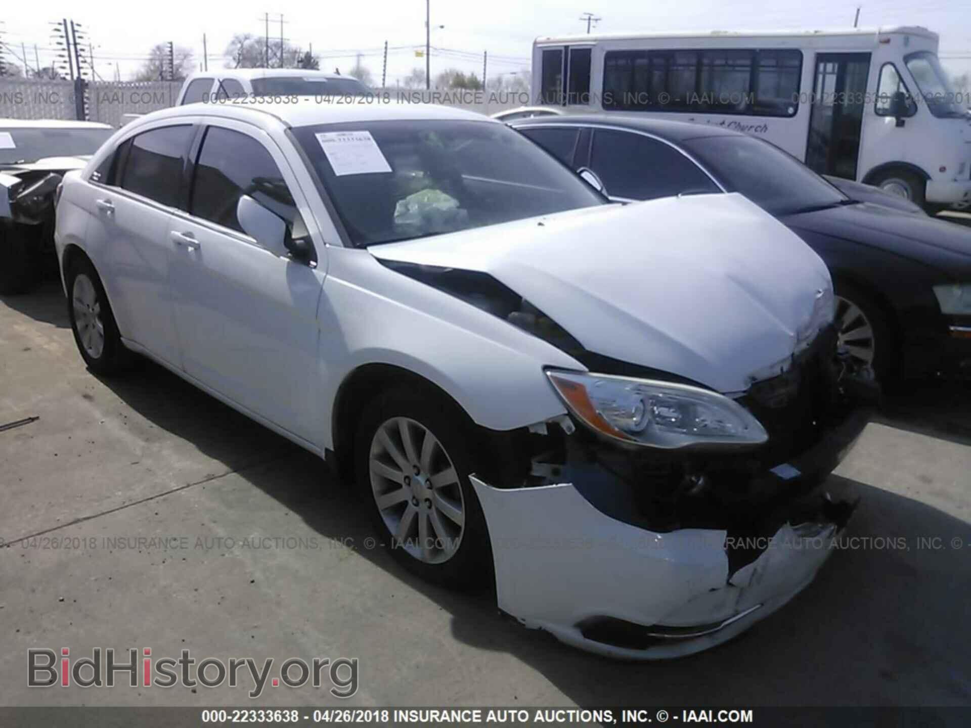 Photo 1C3CCBBB7DN500975 - Chrysler 200 2013