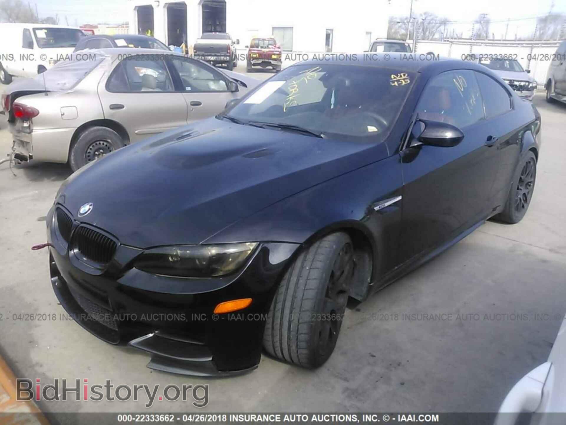 2011 Bmw M3 - VIN: WBSKG9C59BE368207 - Фото 2