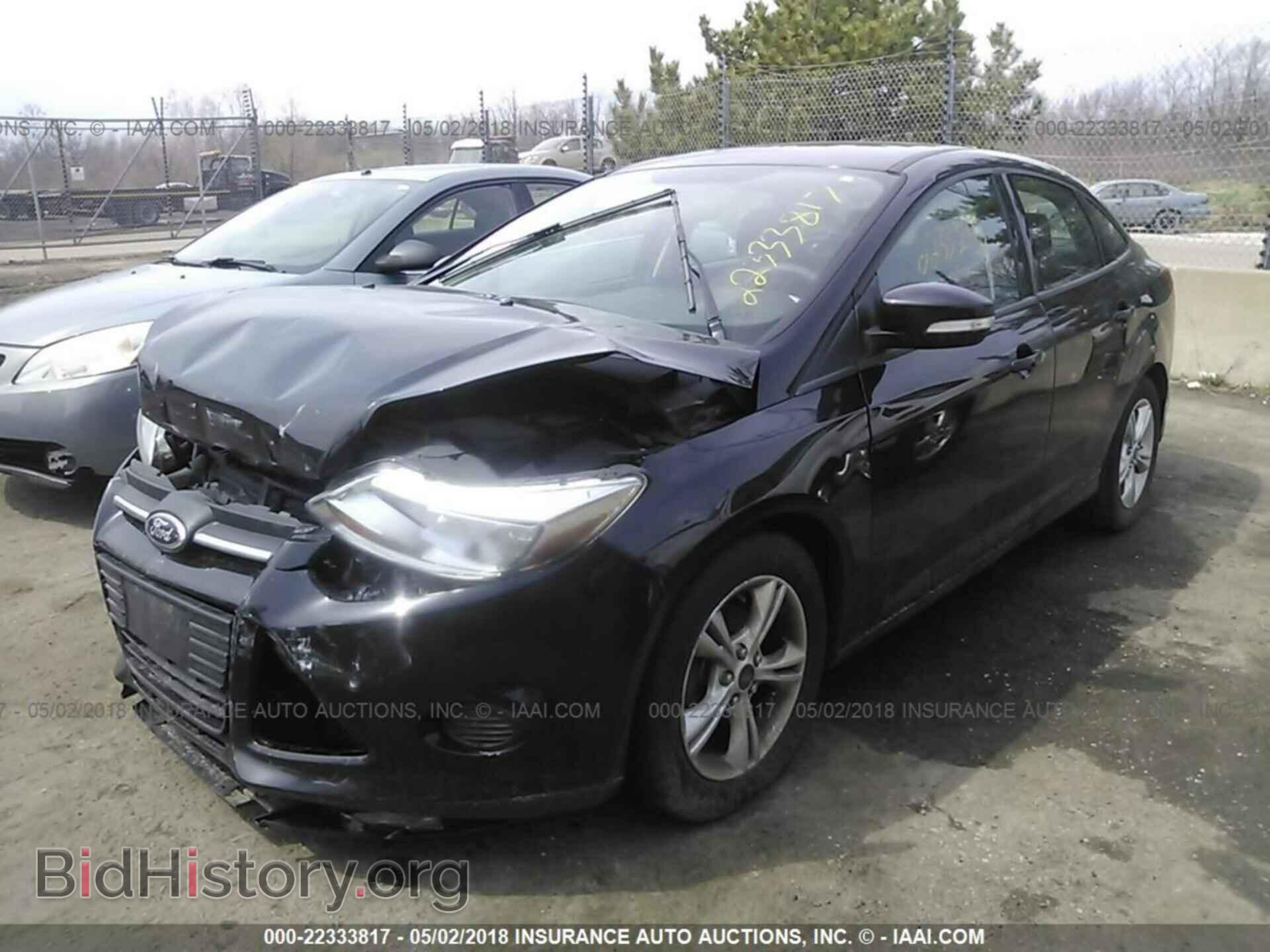 2014 Ford Focus - VIN: 1FADP3F25EL414460 - Photo 2