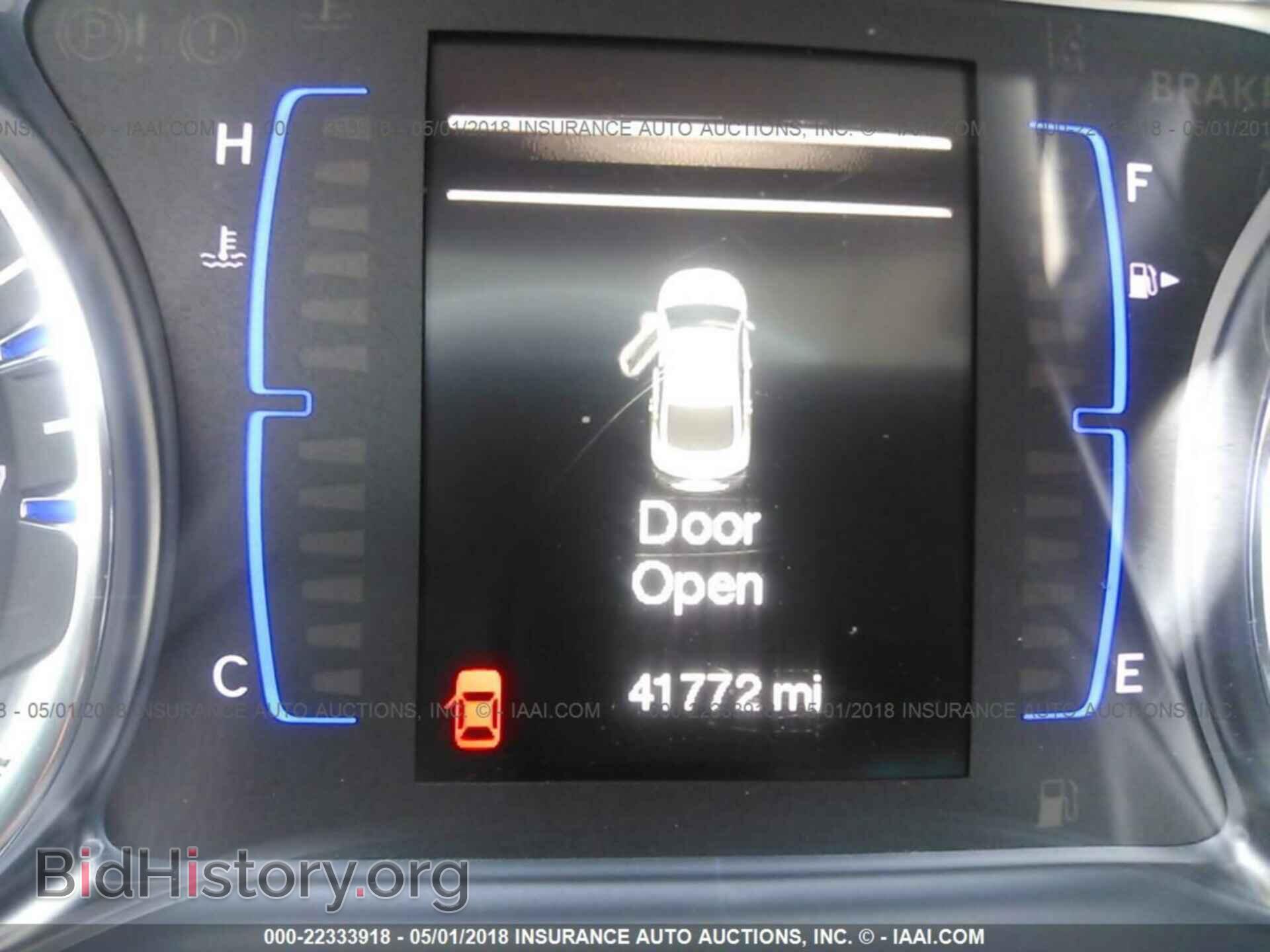 2015 Chrysler 200 - VIN: 1C3CCCAB5FN687627 - Photo 7